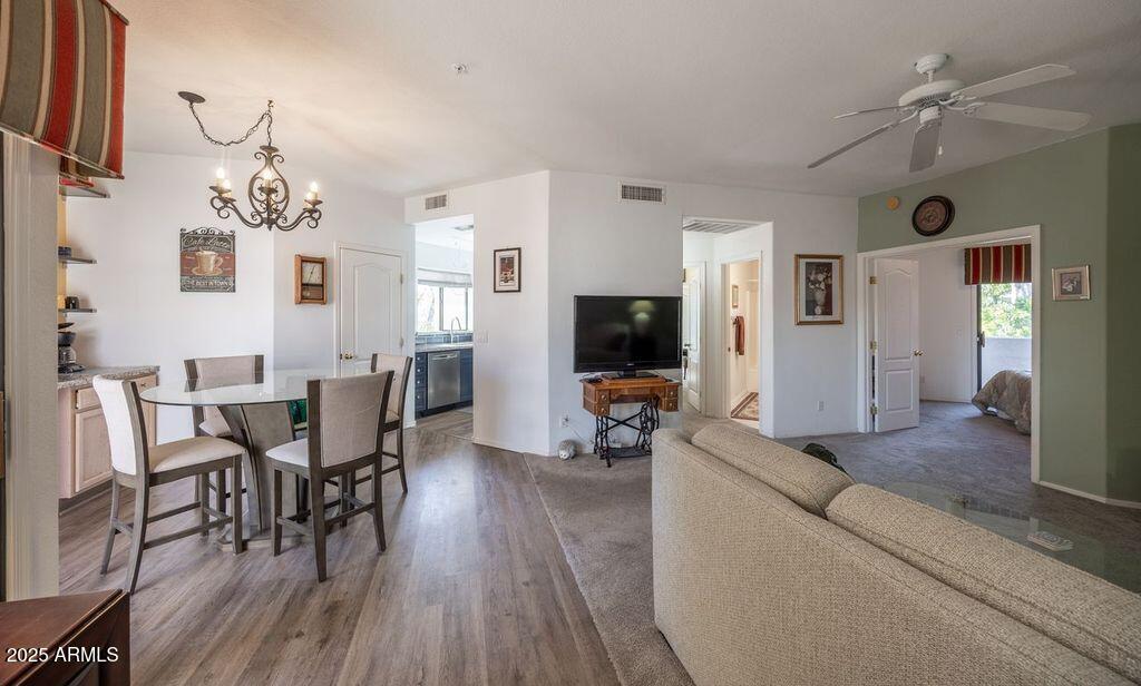 9151 W GREENWAY Road 273, Peoria, AZ 85381