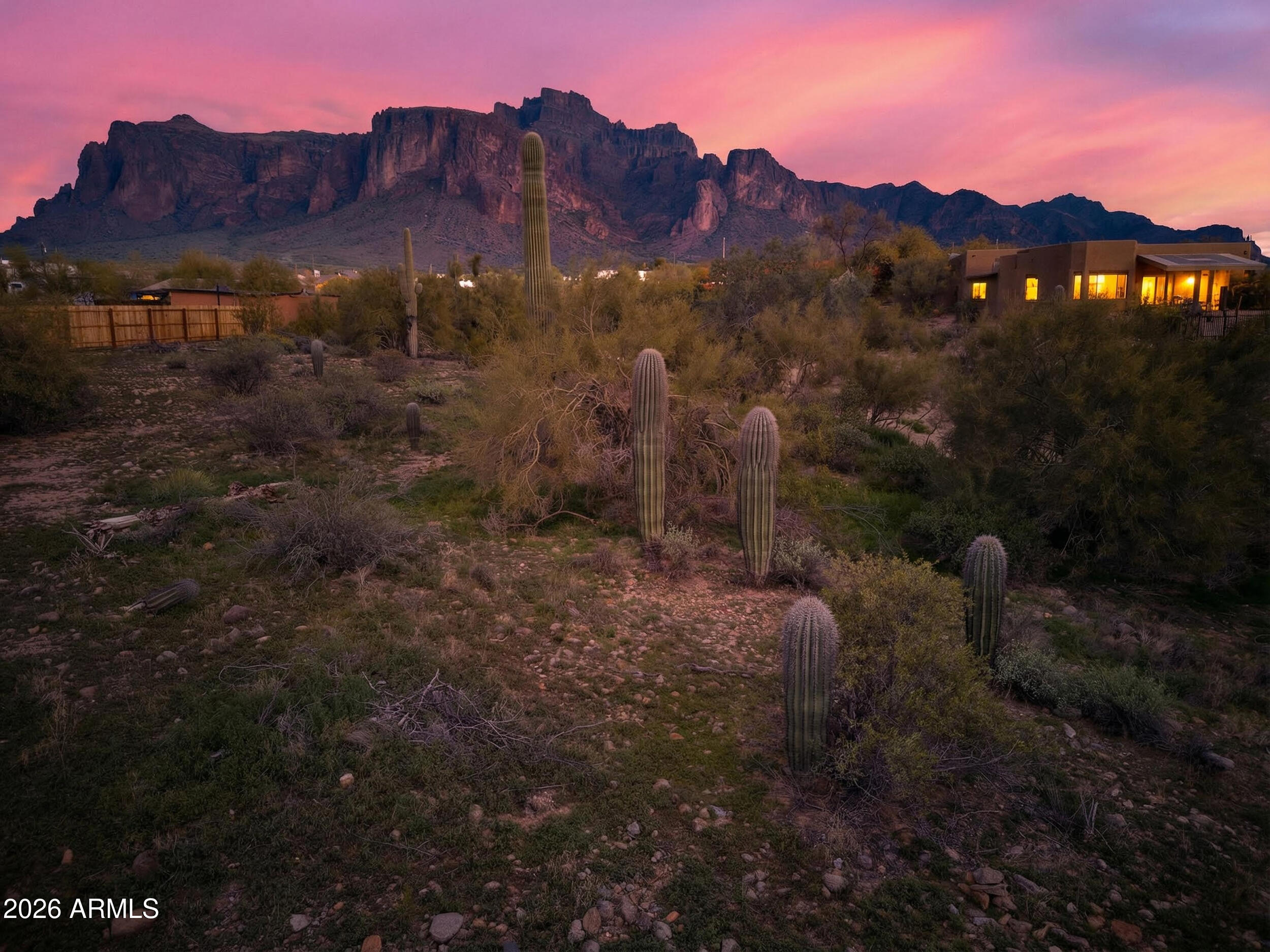 4924 E ROUNDUP Street 1 (A), Apache Junction, AZ 85119