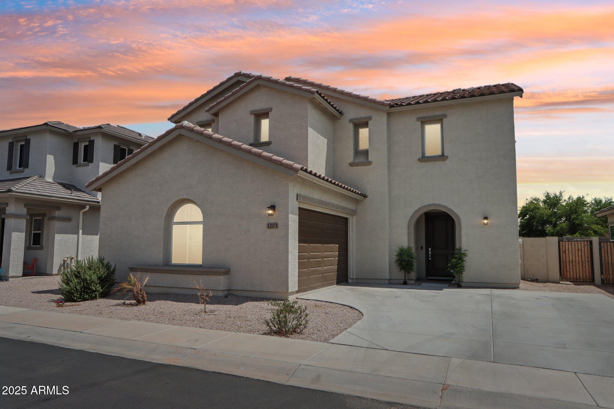1203 E SPRUCE Drive, Chandler, AZ 85286