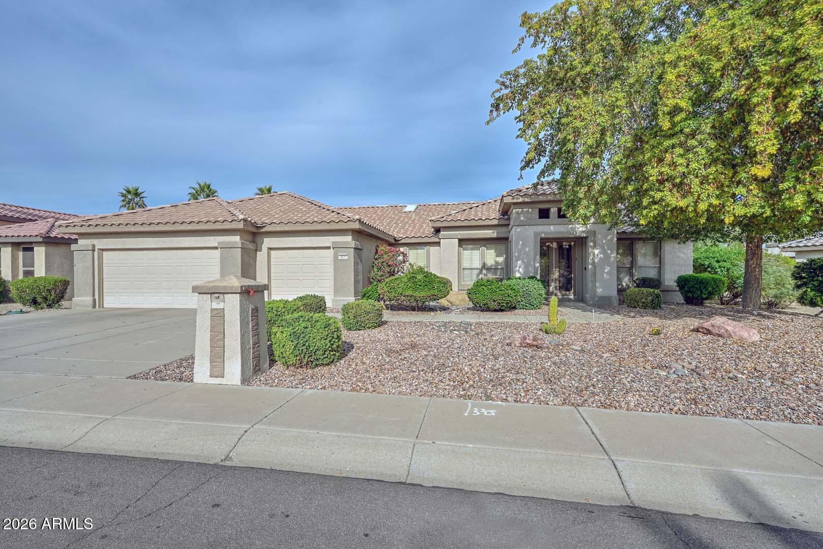 15860 W MILL VALLEY Lane, Surprise, AZ 85374