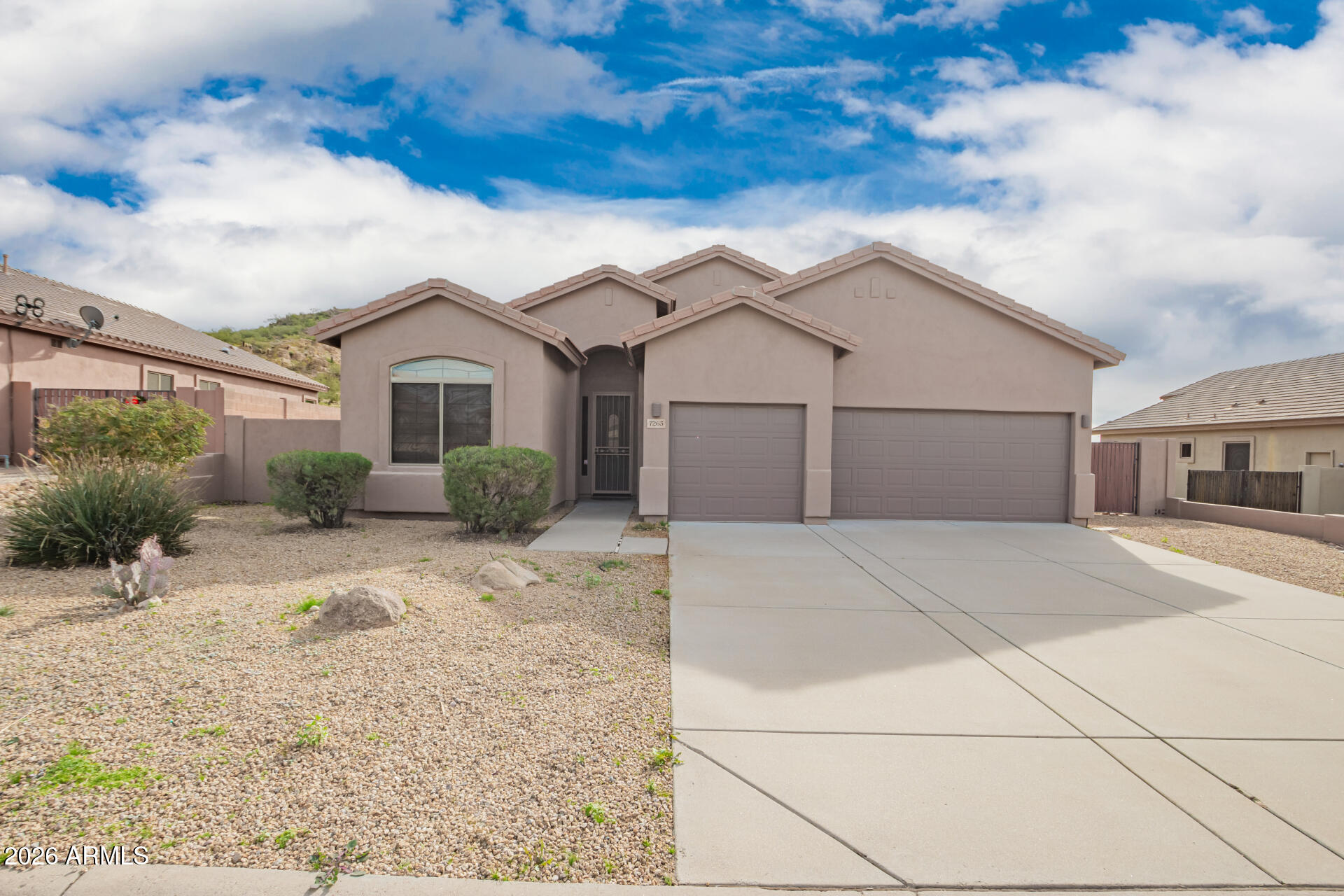 7263 E SAN CRISTOBAL Way, Gold Canyon, AZ 85118 — Photo 1 of 37