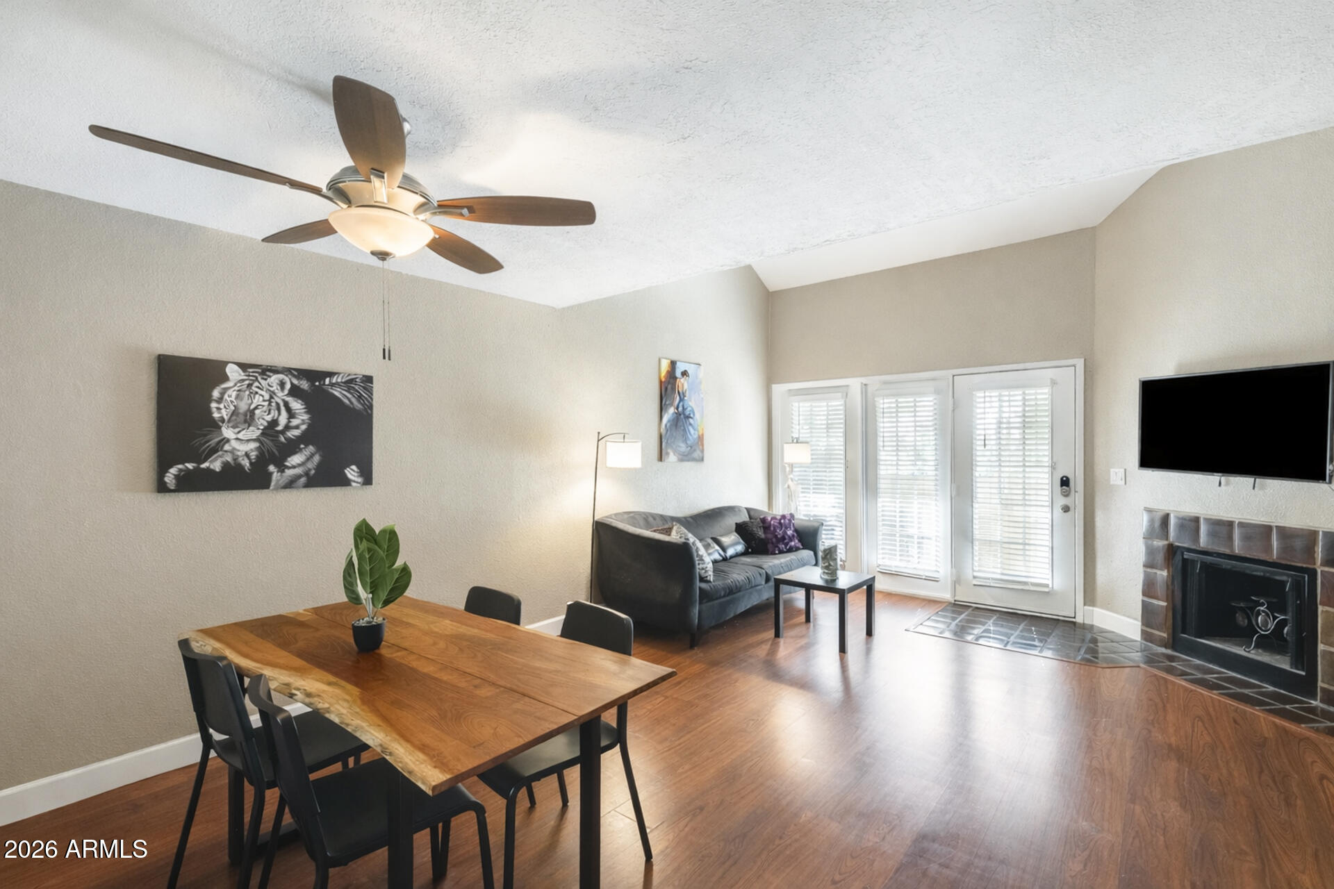 30 E BROWN Road 2040, Mesa, AZ 85201