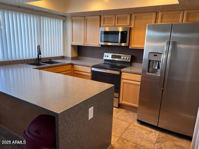 7882 N 47TH Avenue, Glendale, AZ 85301 — Photo 1 of 10