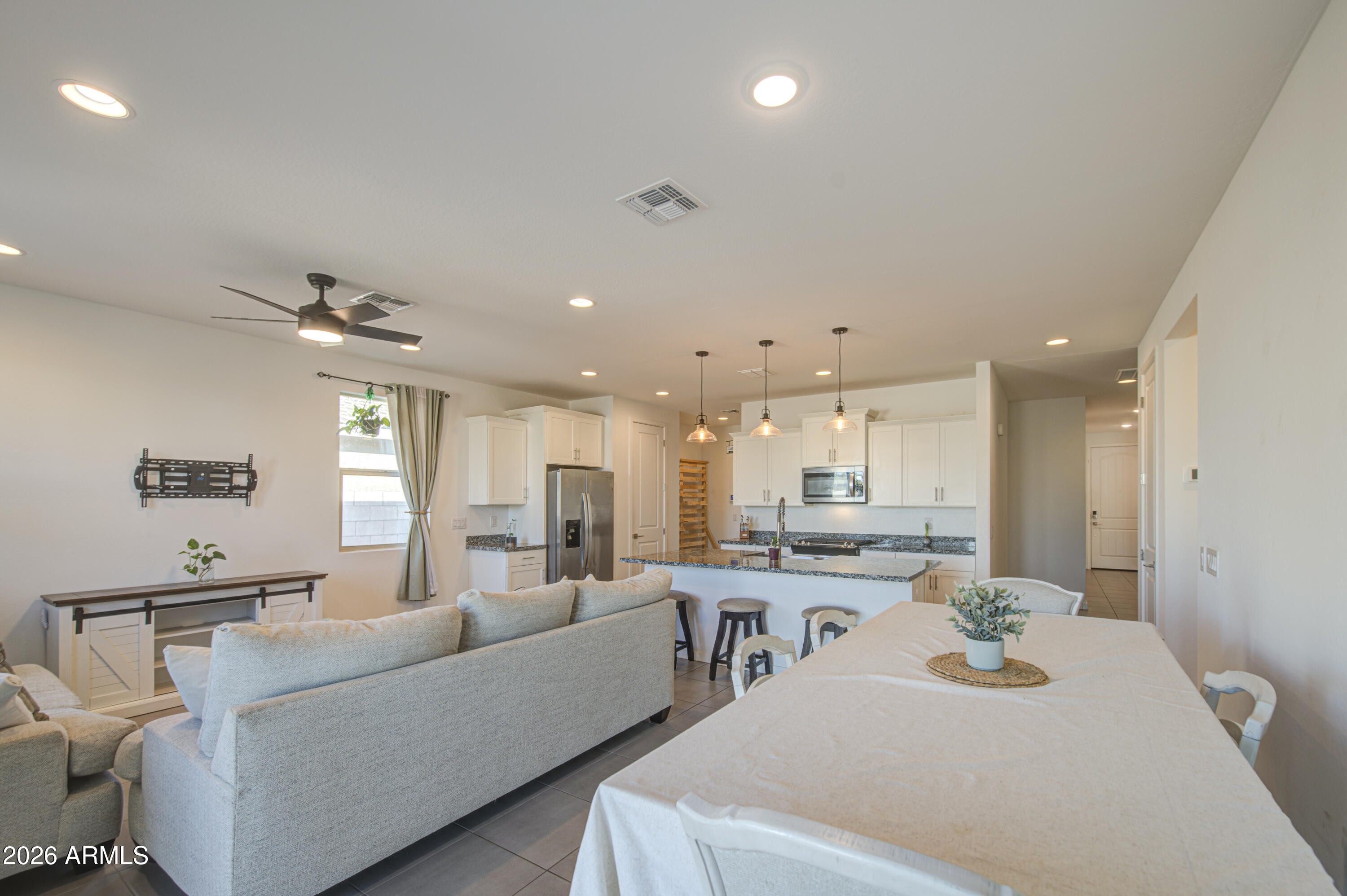 Thumbnail 16