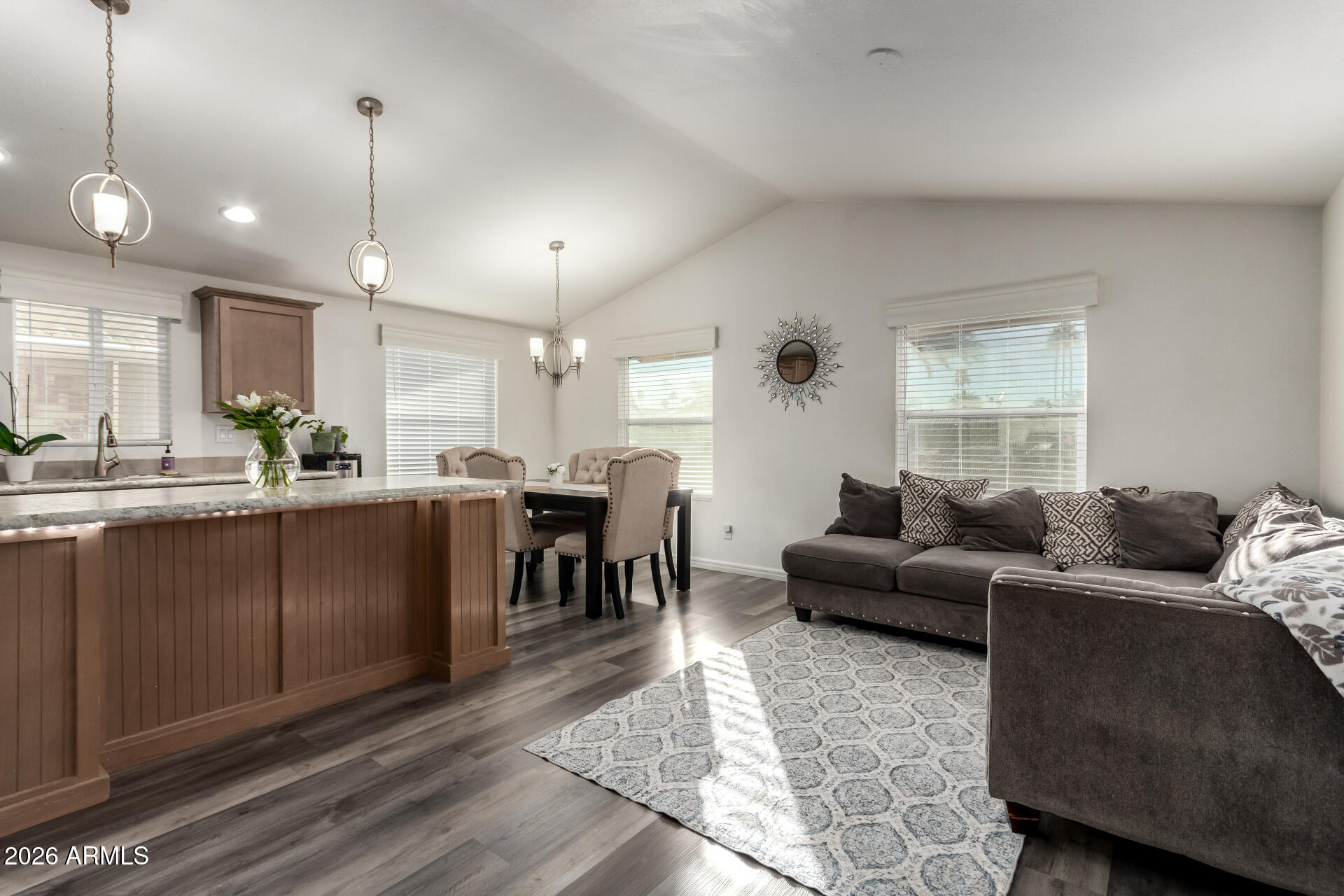 645 N 67TH Avenue 24, Phoenix, AZ 85043