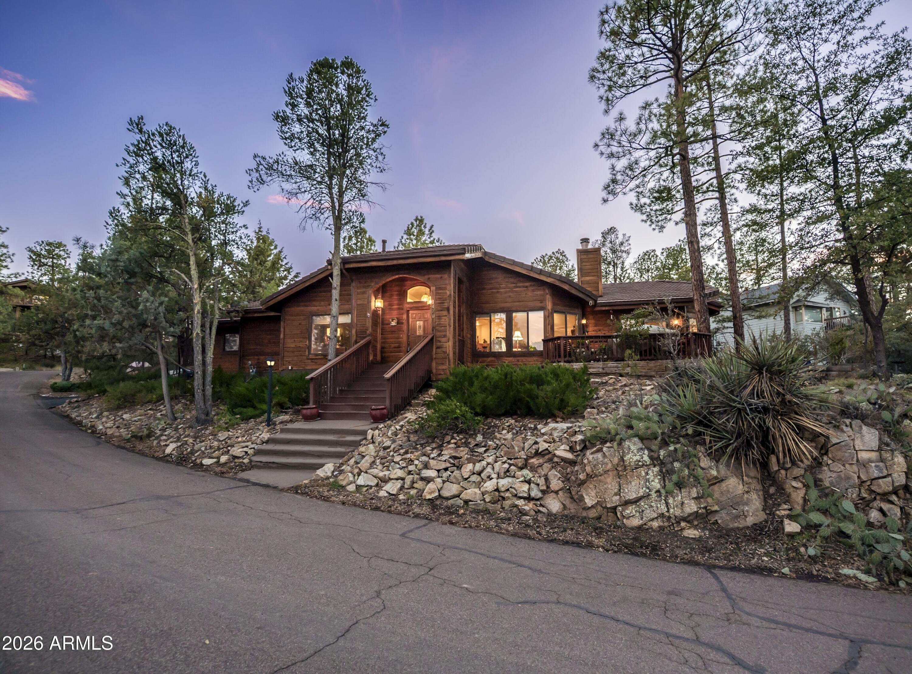 1420 ROYAL OAK Circle, Prescott, AZ 86305