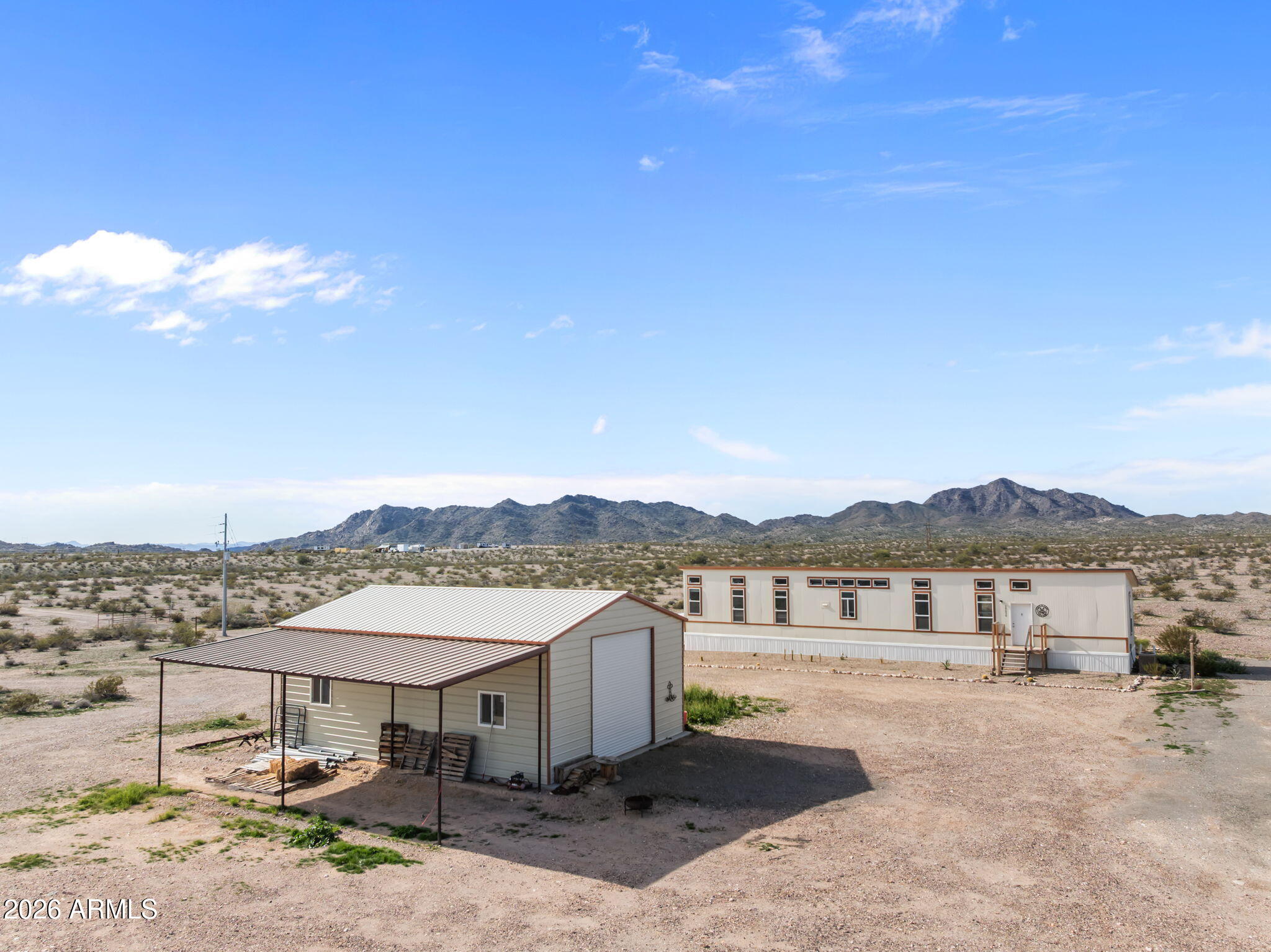 39050 DOBBINS Lane, Salome, AZ 85348