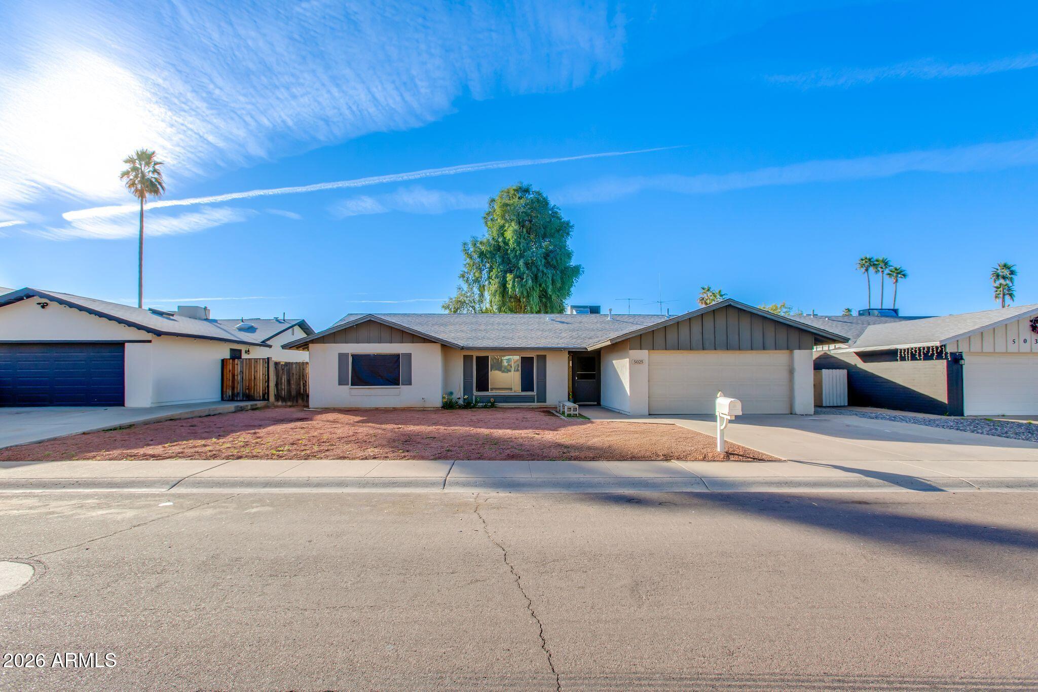 5025 W FRIER Drive, Glendale, AZ 85301