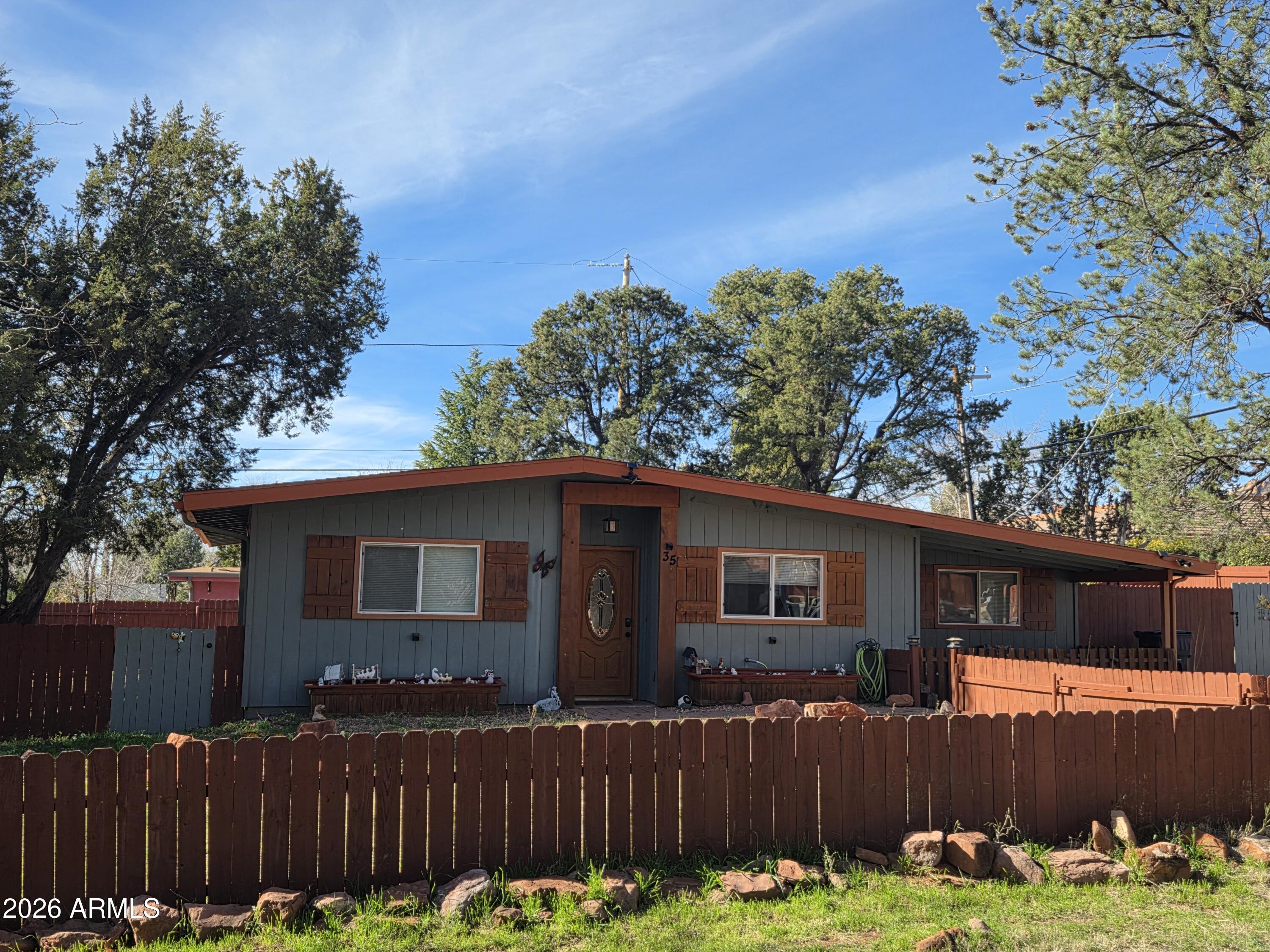 35 WILLOW Way, Sedona, AZ 86336