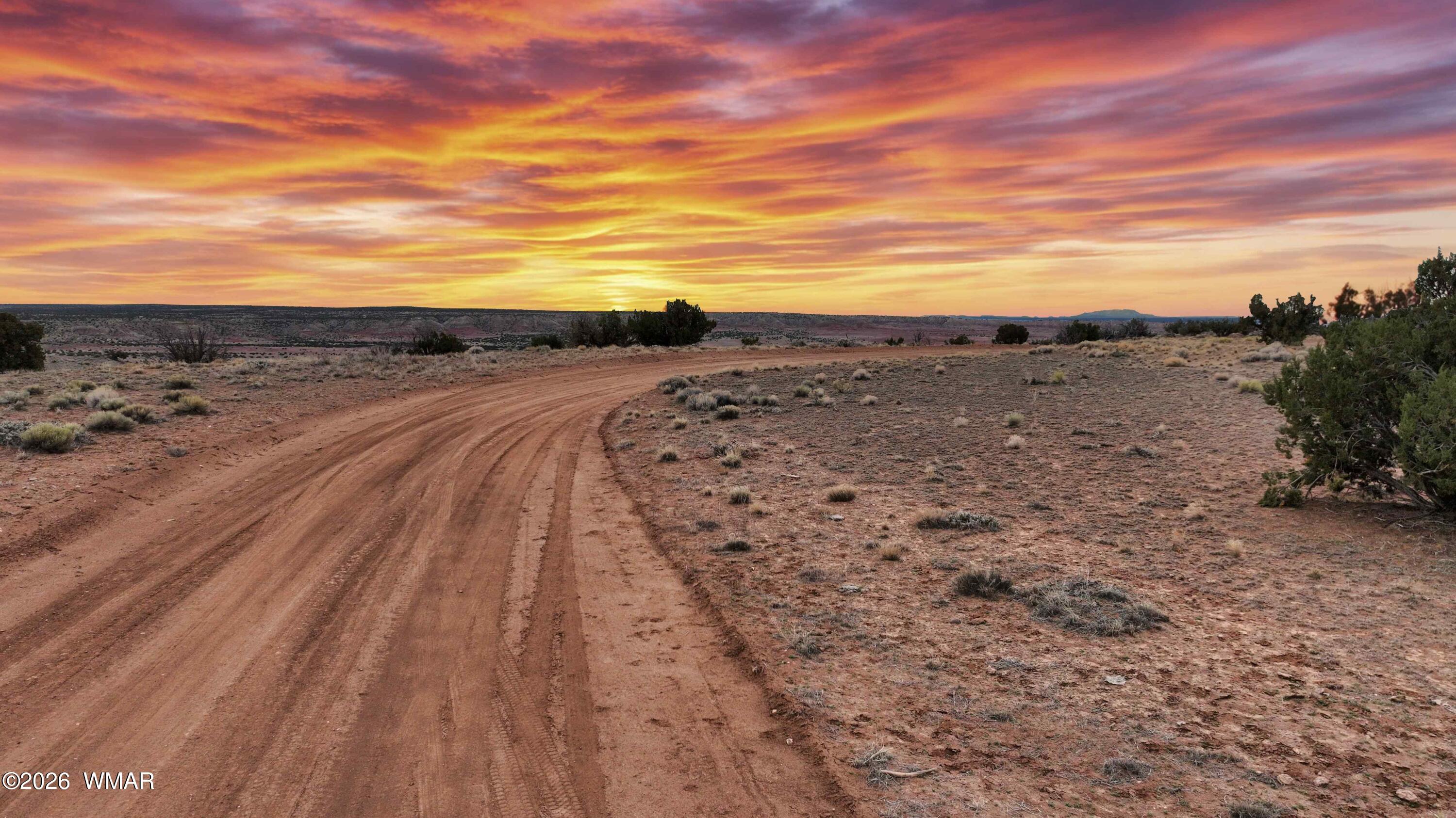 84 CR North 6269, St. Johns, AZ 85936