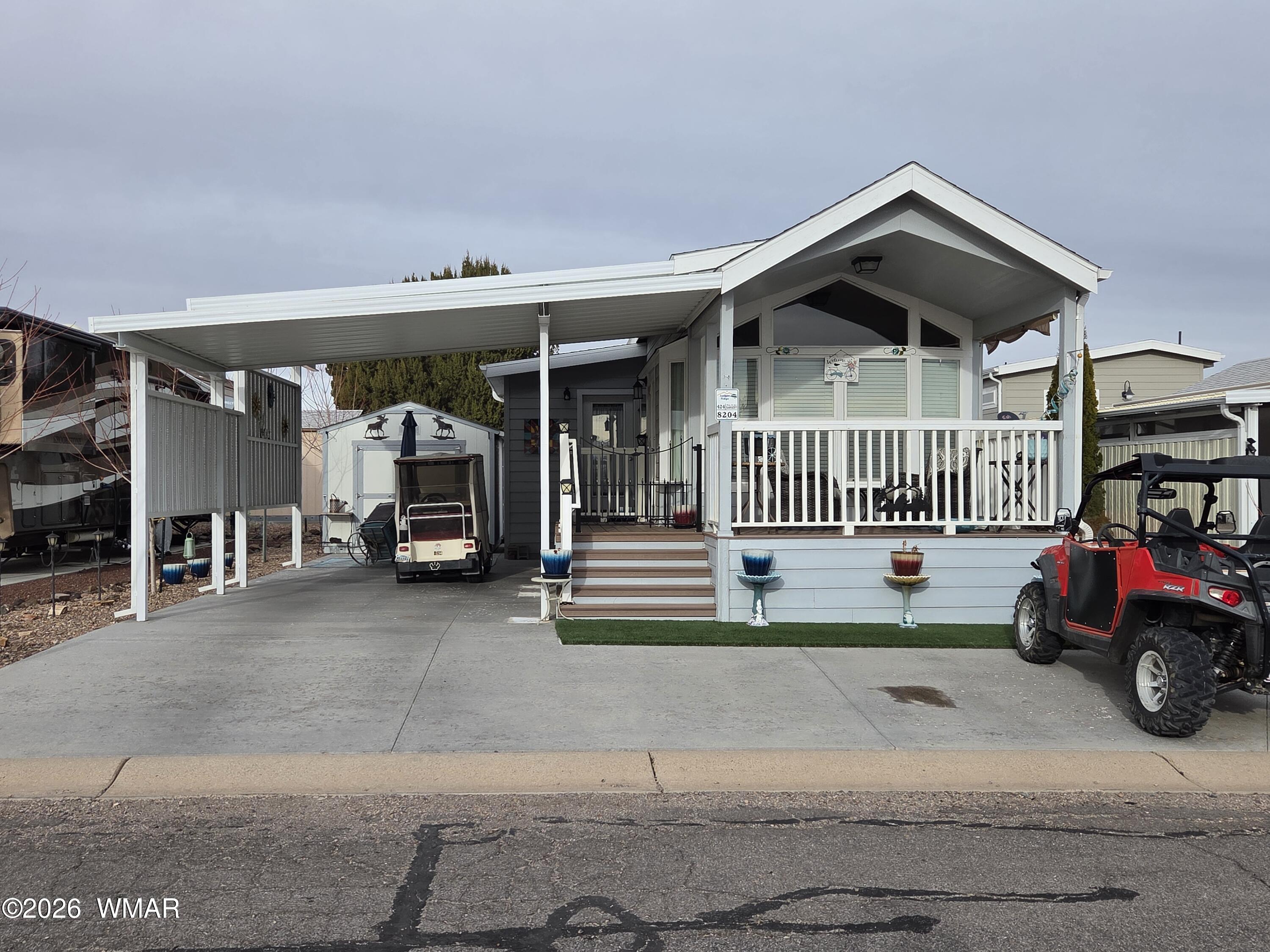 8204 Apache Way 424, Show Low, AZ 85901