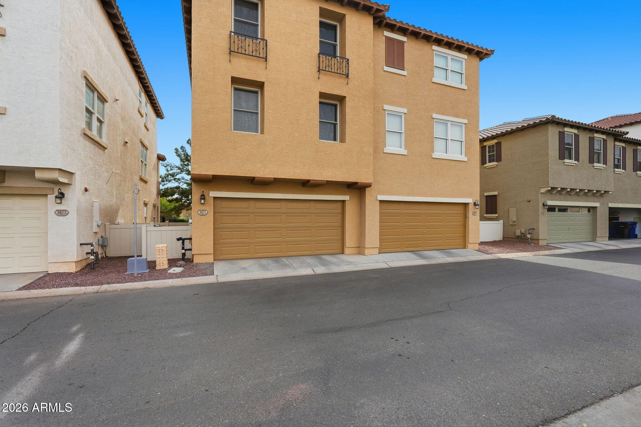 3671 E LESLIE Drive, Gilbert, AZ 85296