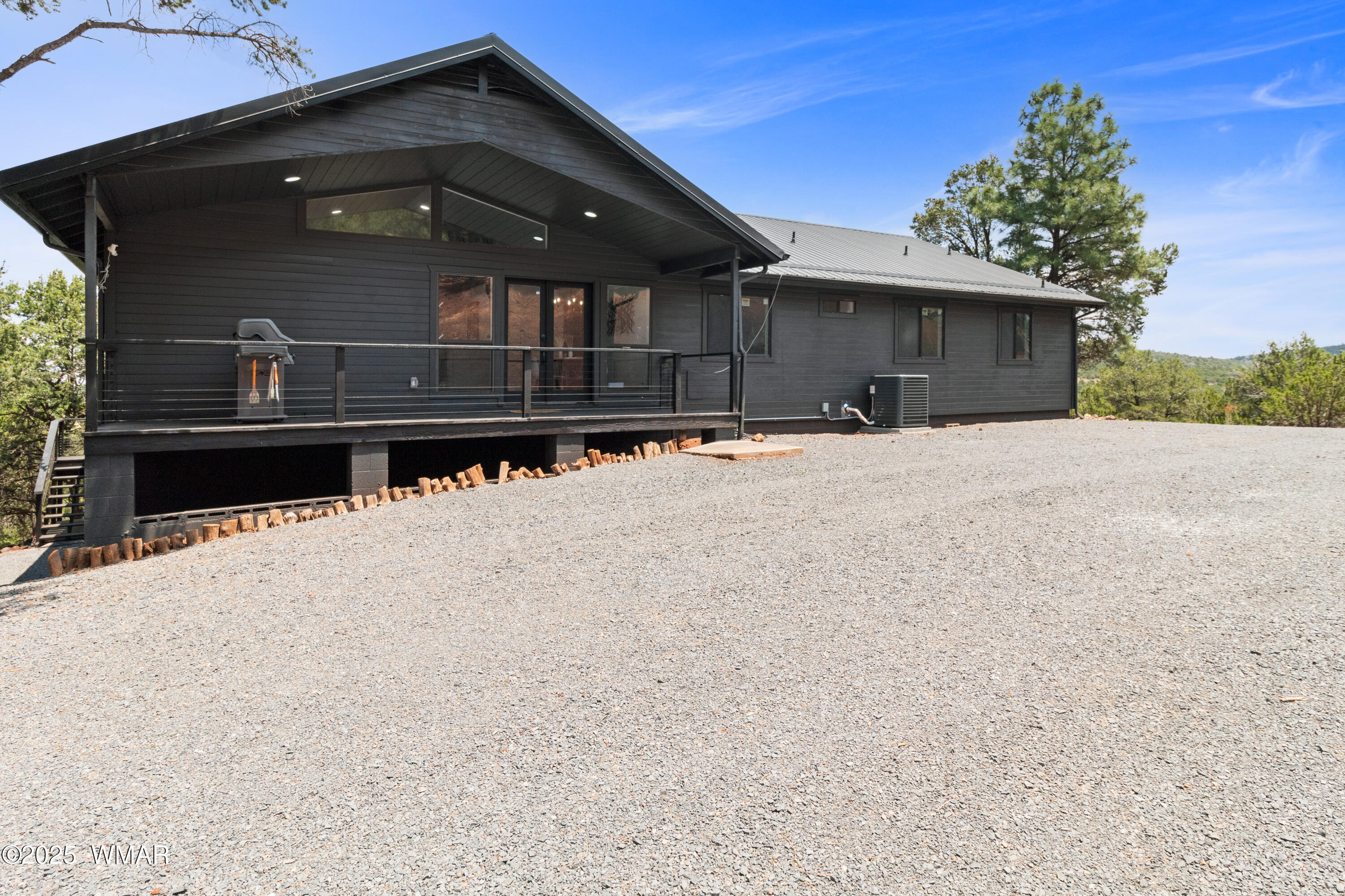 630 Vernon County Road, Vernon, AZ 85940