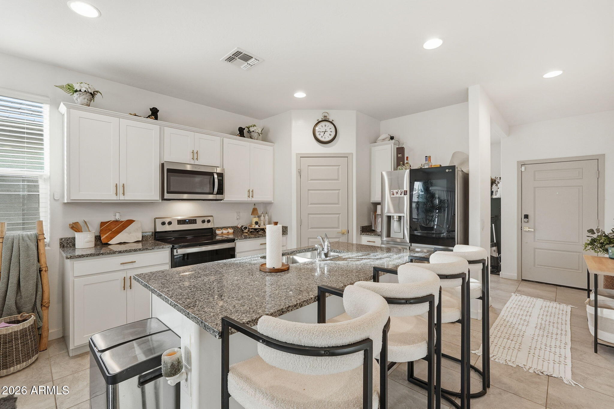 38195 W CANNATARO Lane, Maricopa, AZ 85138
