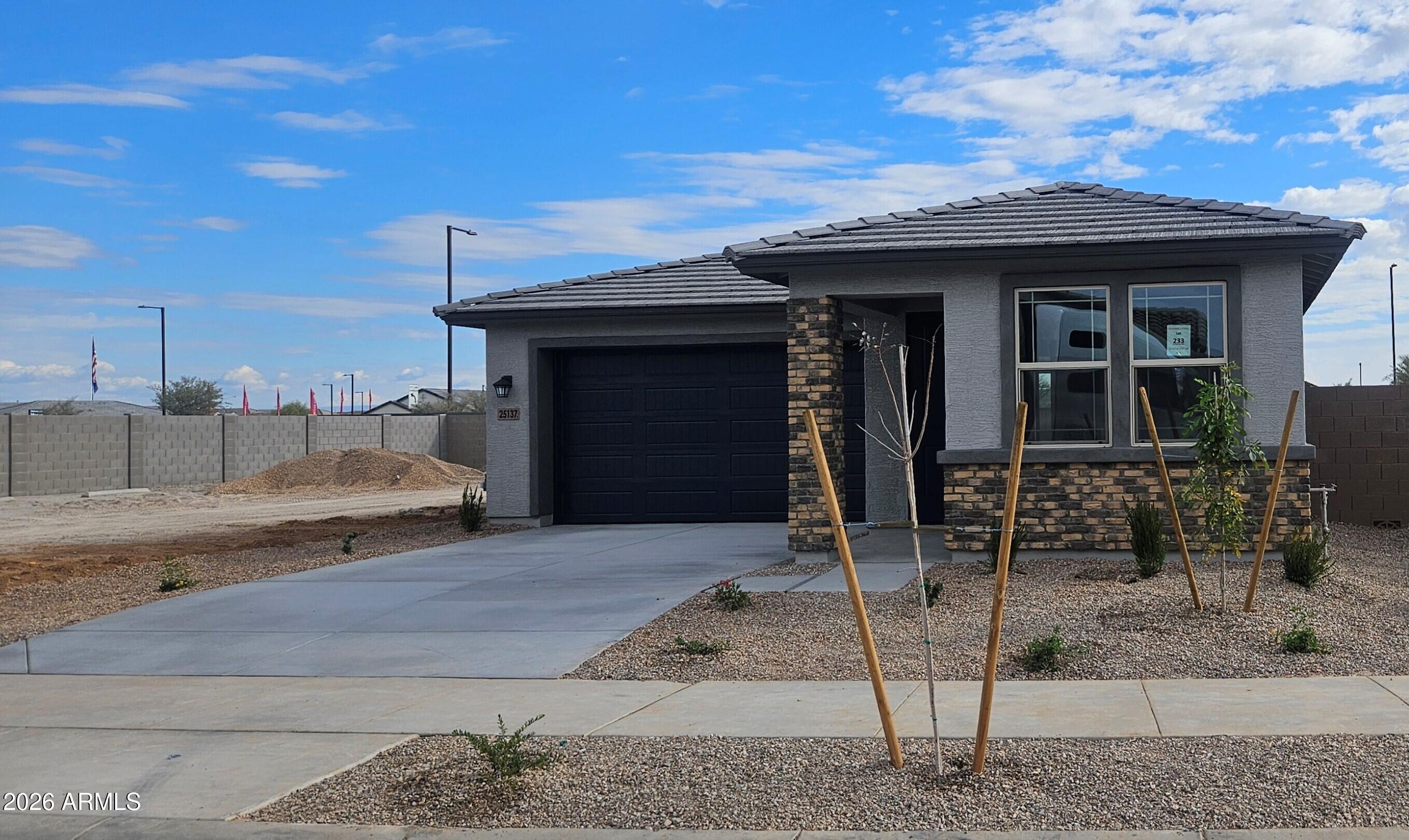 25137 N 155TH Drive, Surprise, AZ 85387 — Photo 1 of 39
