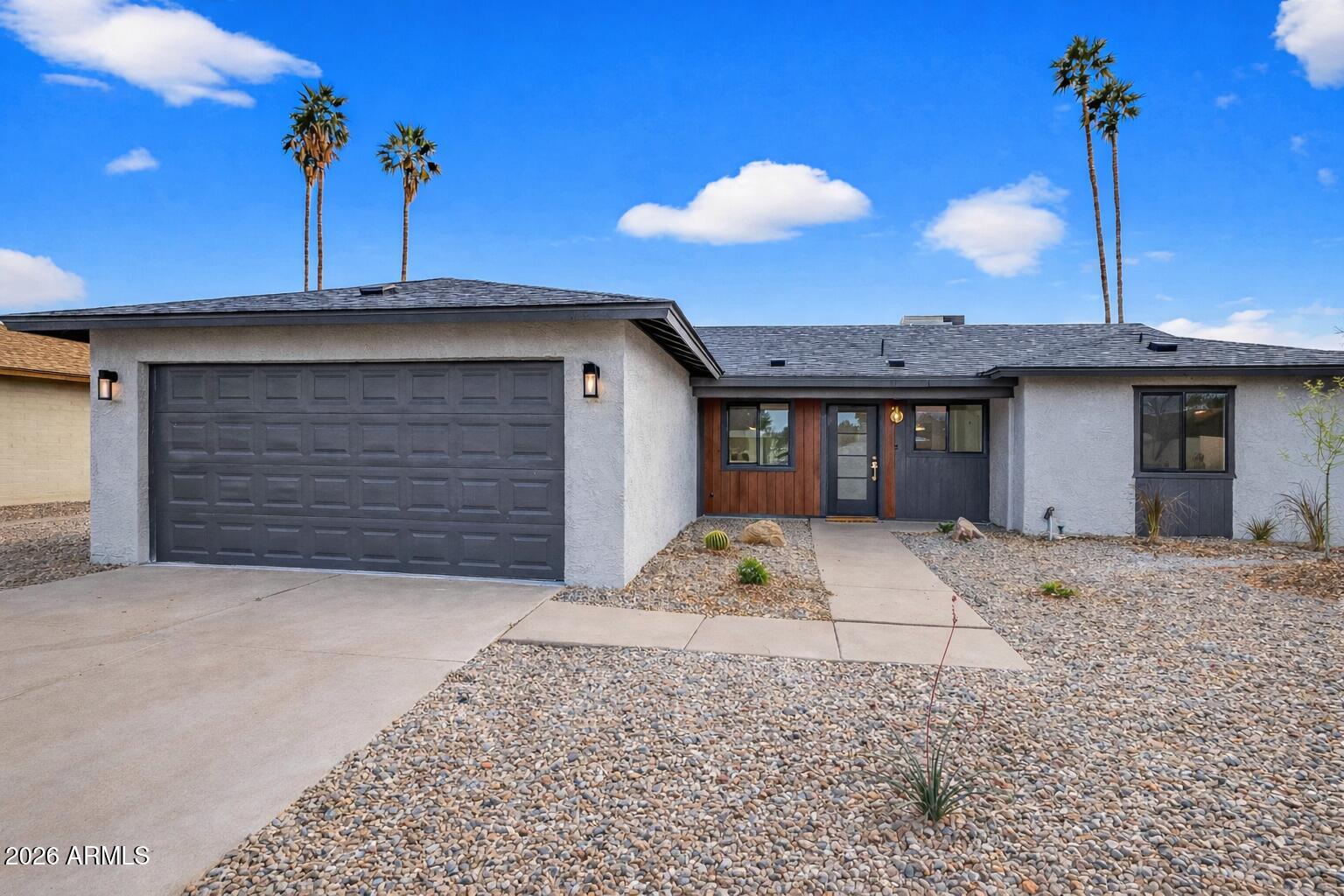 2717 W MEDINA Avenue, Mesa, AZ 85202