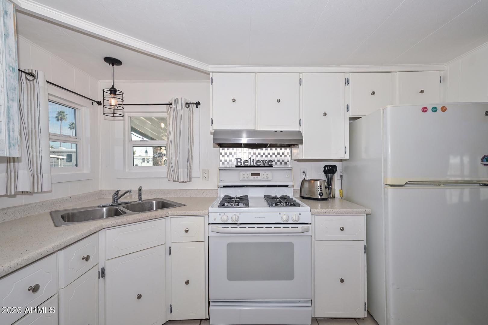 16225 N CAVE CREEK Road 79, Phoenix, AZ 85032