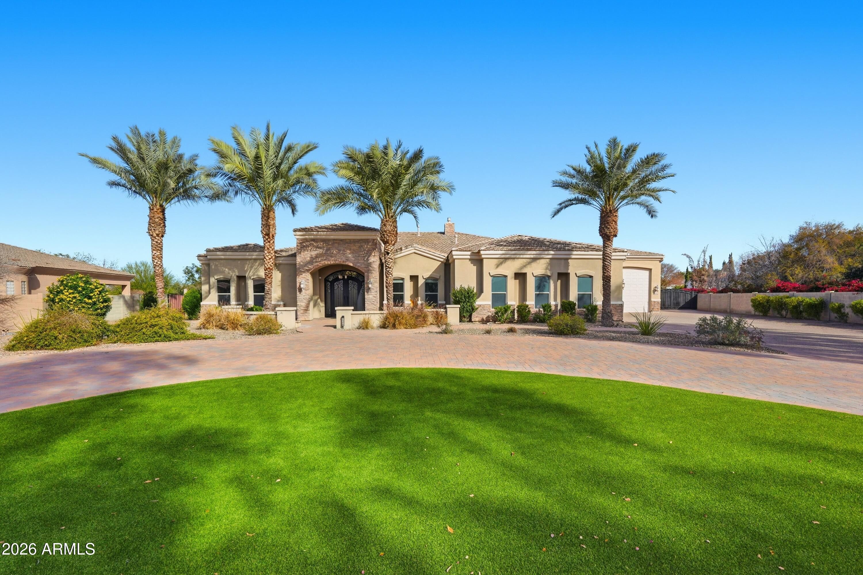 2900 E CLARK Drive, Gilbert, AZ 85297 — Photo 1 of 74