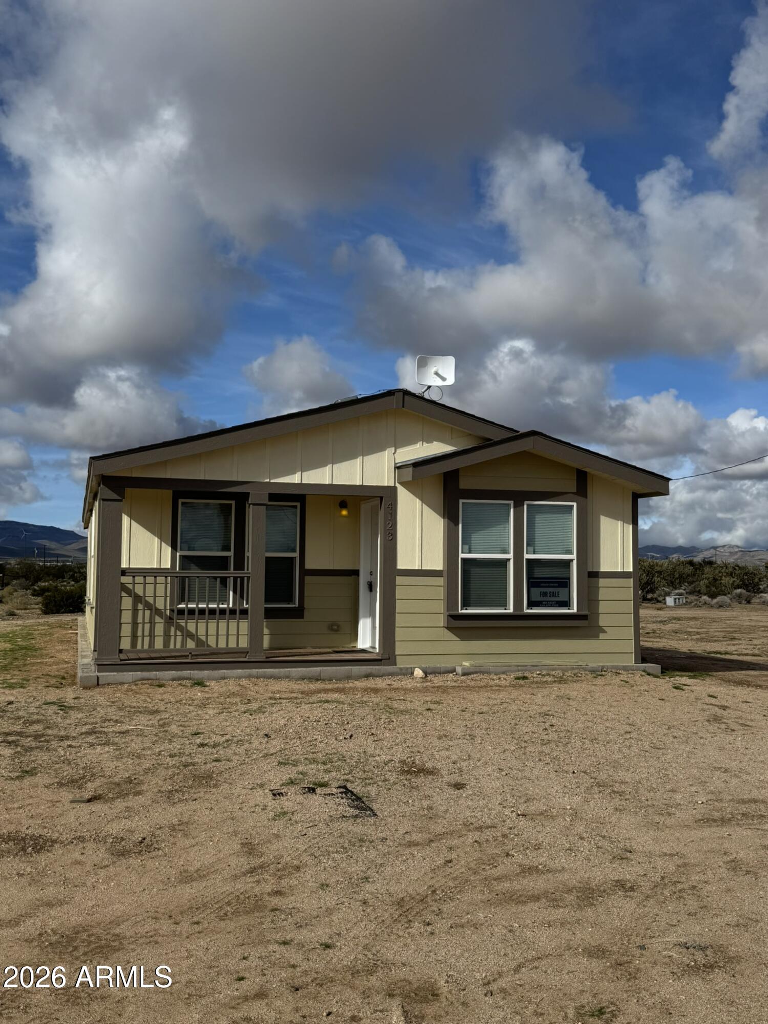 4123 N Cowlic Road, Golden Valley, AZ 86413 — Photo 1 of 15