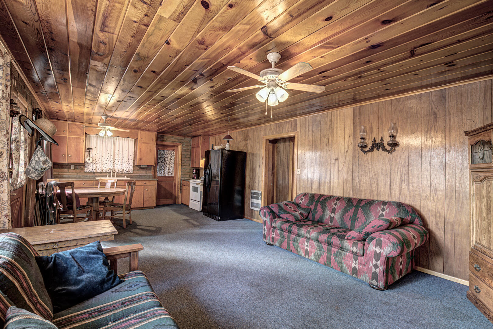 6413 W Barton Drive, Pine, AZ 85544 — Photo 1 of 24