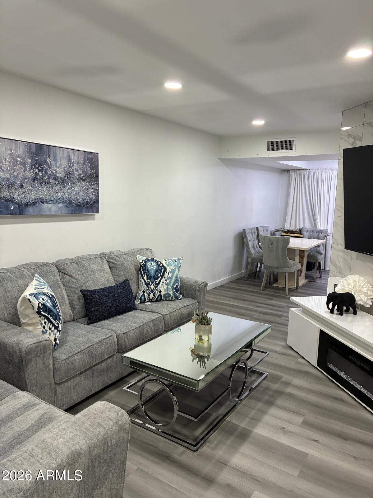 2815 N 52ND Street 3, Phoenix, AZ 85008 — Photo 1 of 7