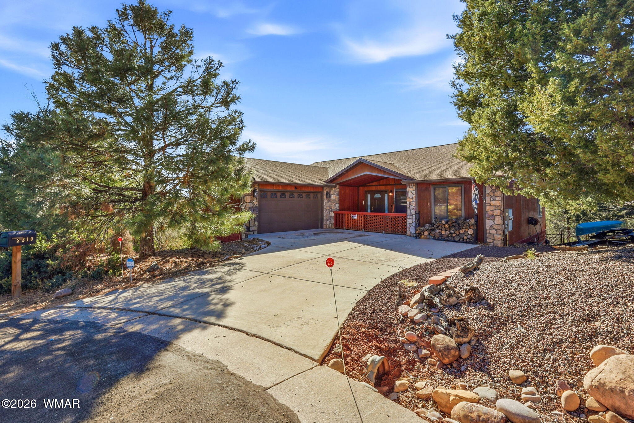 2310 Evergreen Lane, Show Low, AZ 85901 — Photo 1 of 36