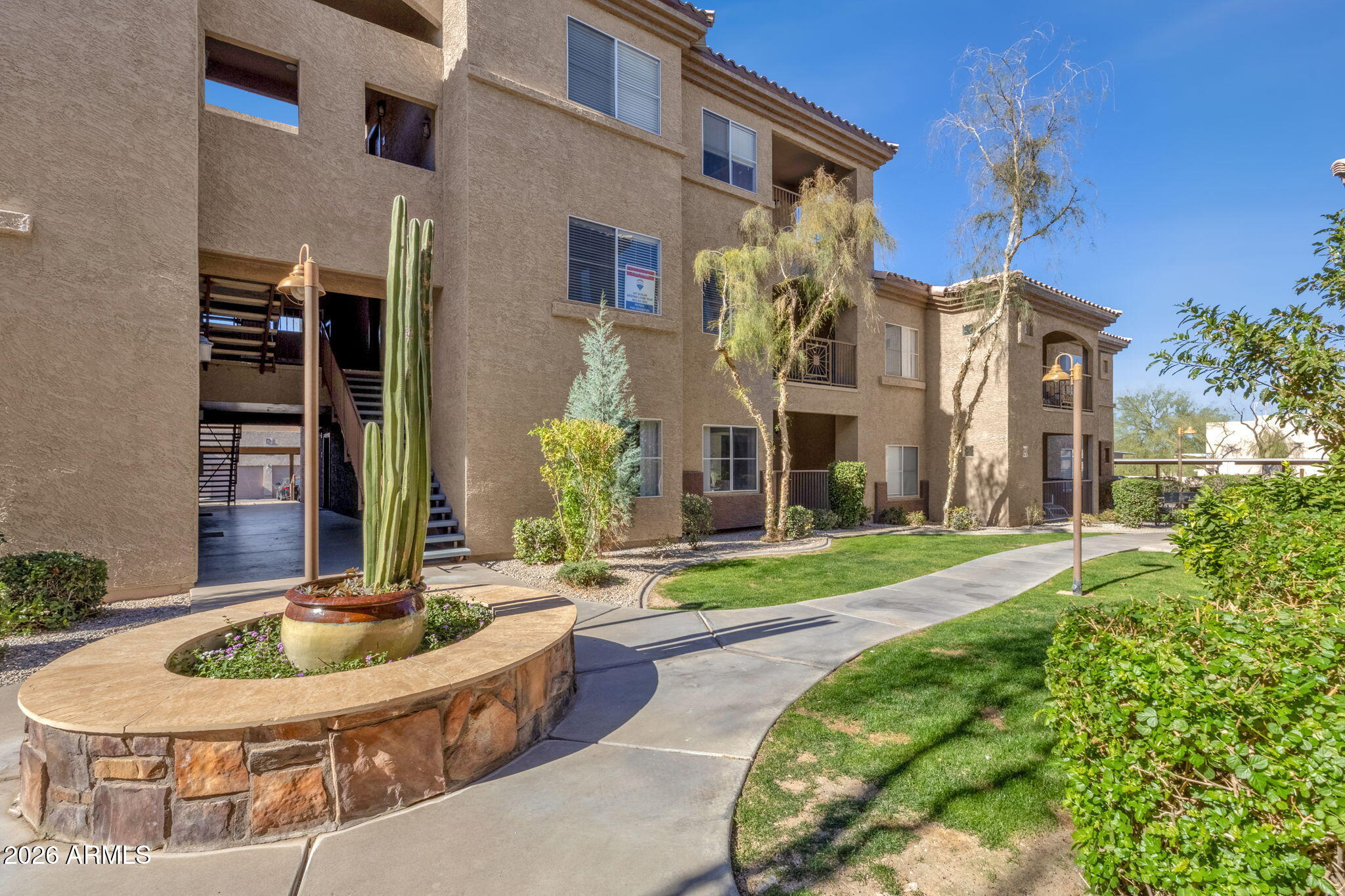 13700 N FOUNTAIN HILLS Boulevard 117, Fountain Hills, AZ 85268 — Photo 1 of 27