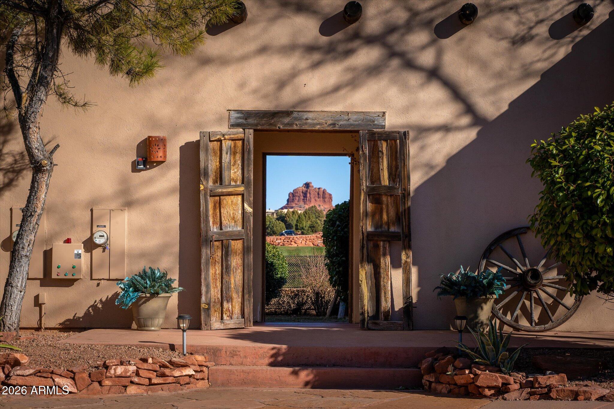 10 ROJO Drive, Sedona, AZ 86351
