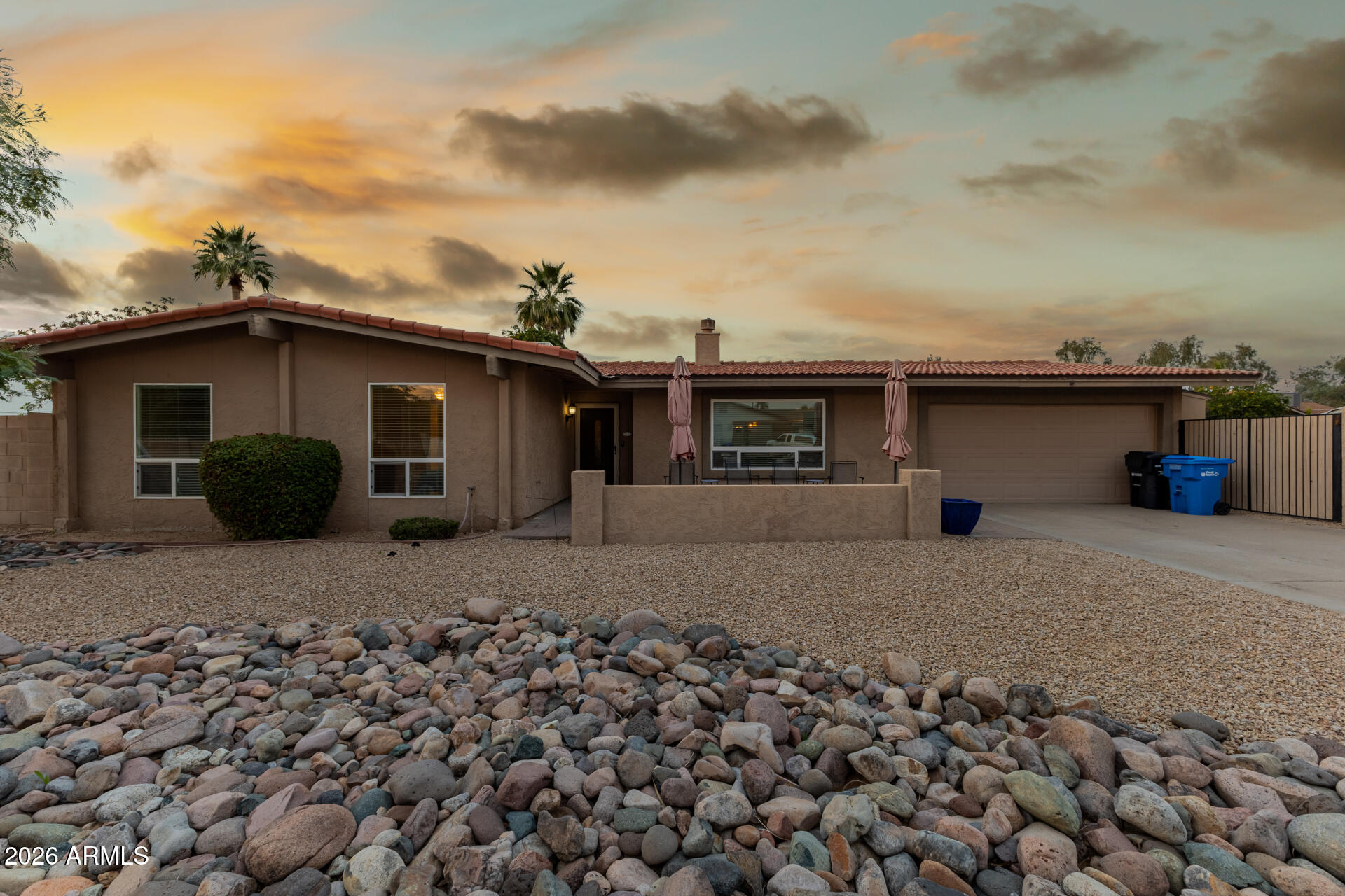 802 W CARIBBEAN Lane, Phoenix, AZ 85023