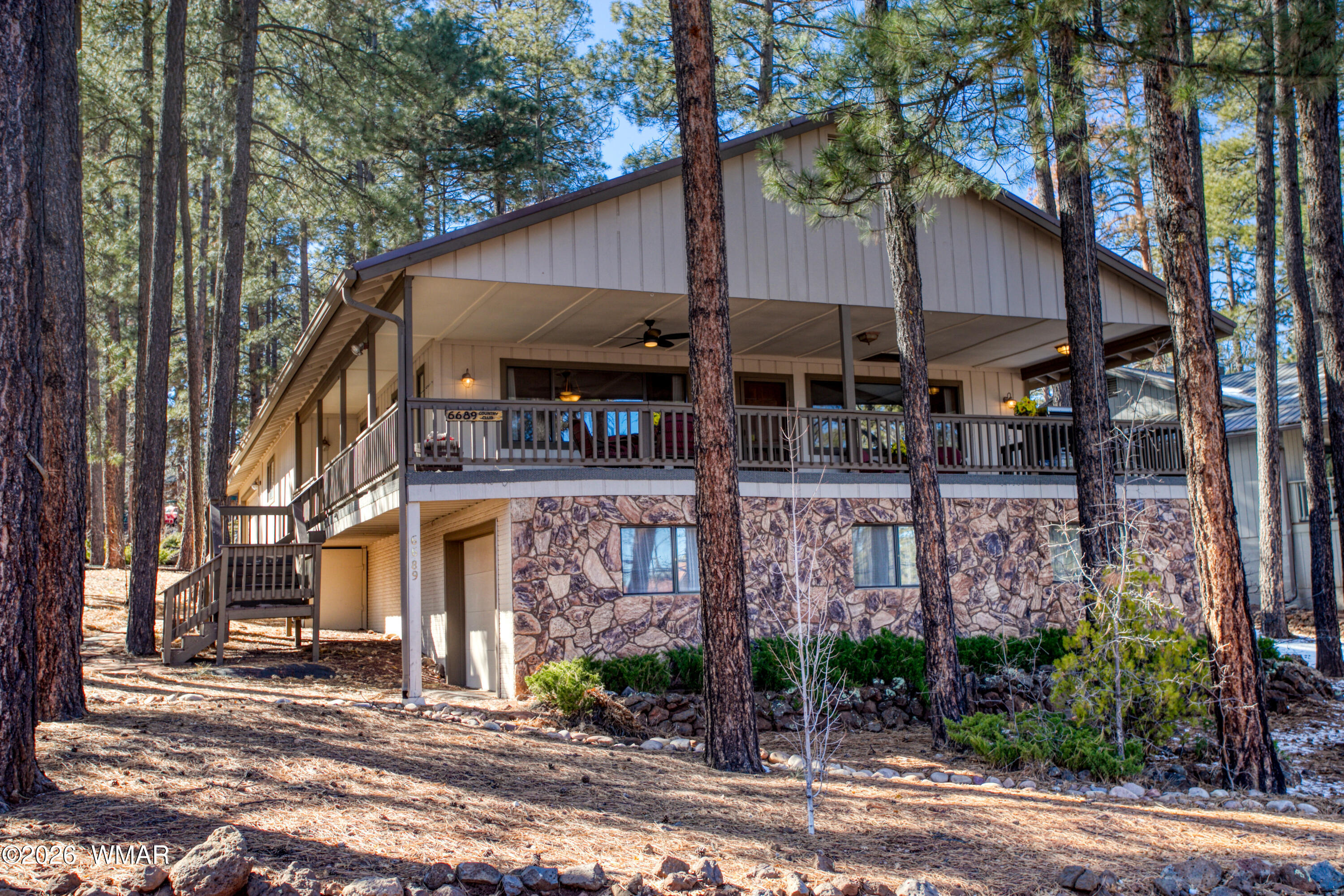 6689 Country Club Drive, Pinetop, AZ 85935
