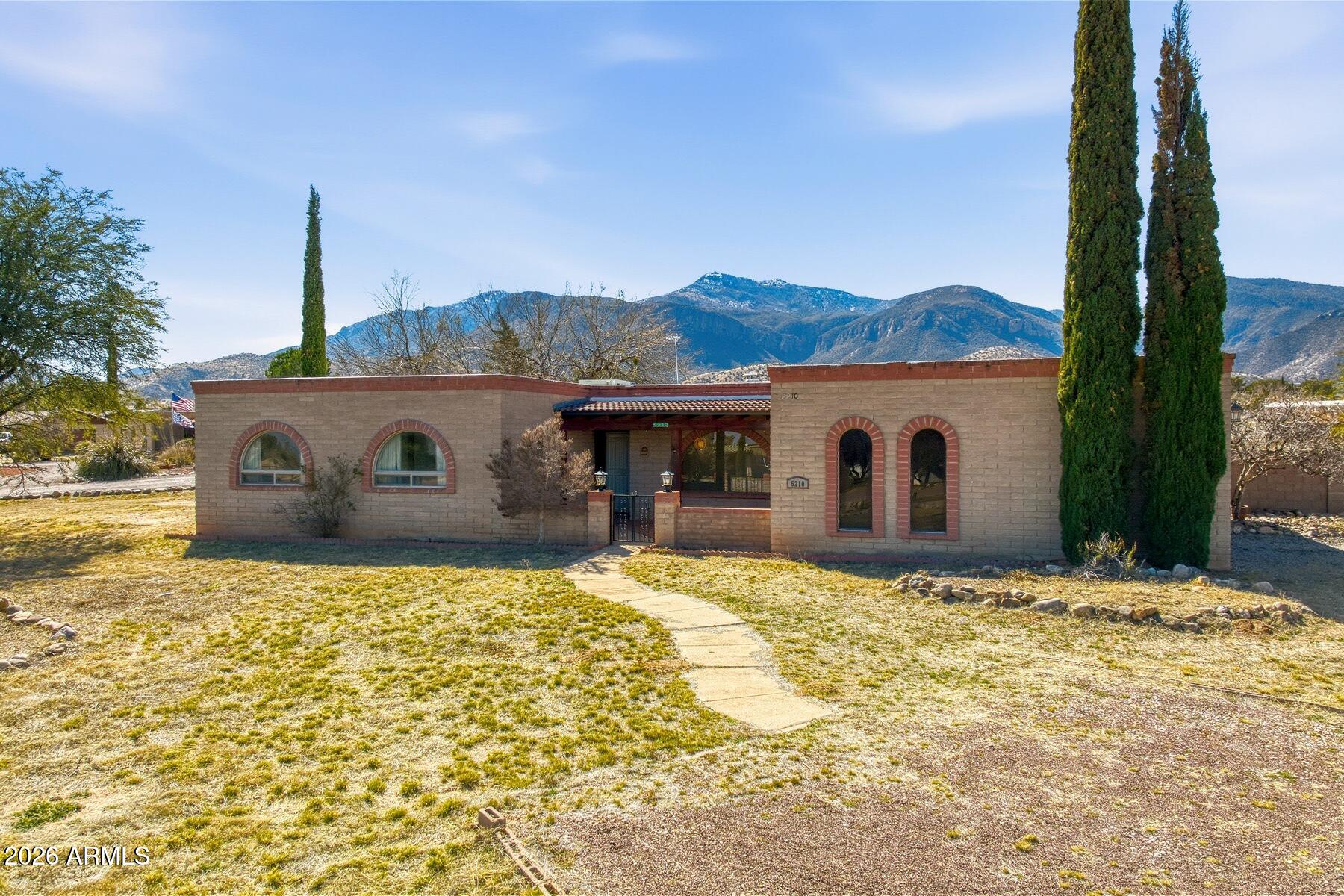5210 S APACHE Avenue, Sierra Vista, AZ 85650 — Photo 1 of 39