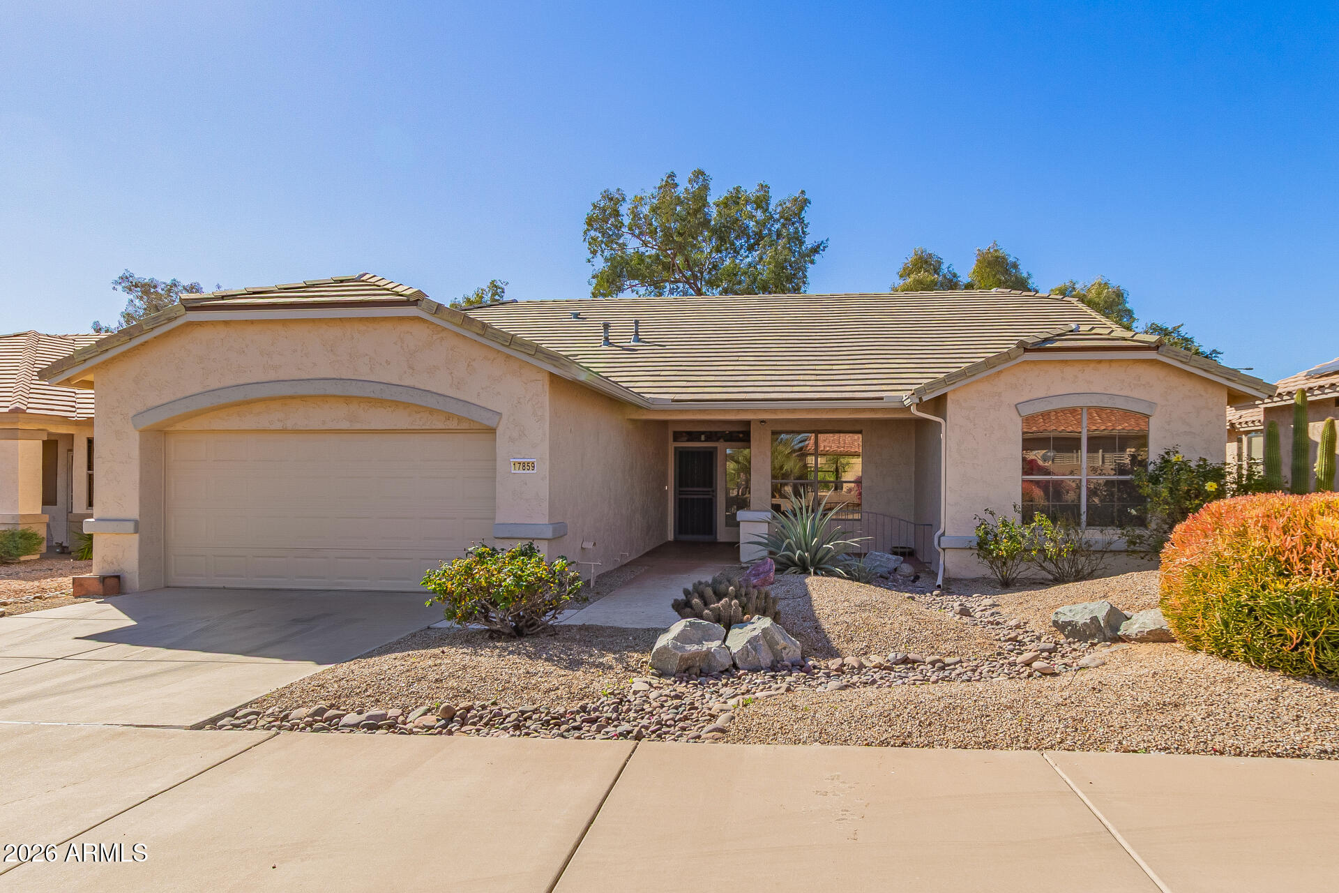 17859 W CLUB VISTA Drive, Surprise, AZ 85374 — Photo 1 of 53