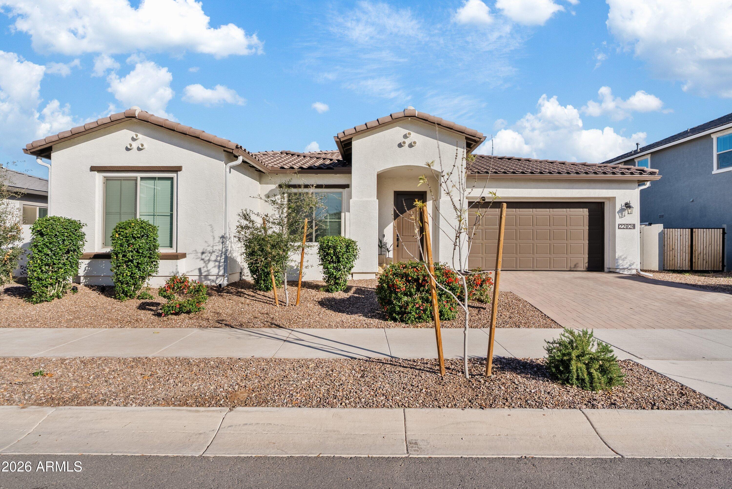 22924 E NIGHTINGALE Road, Queen Creek, AZ 85142 — Photo 1 of 33