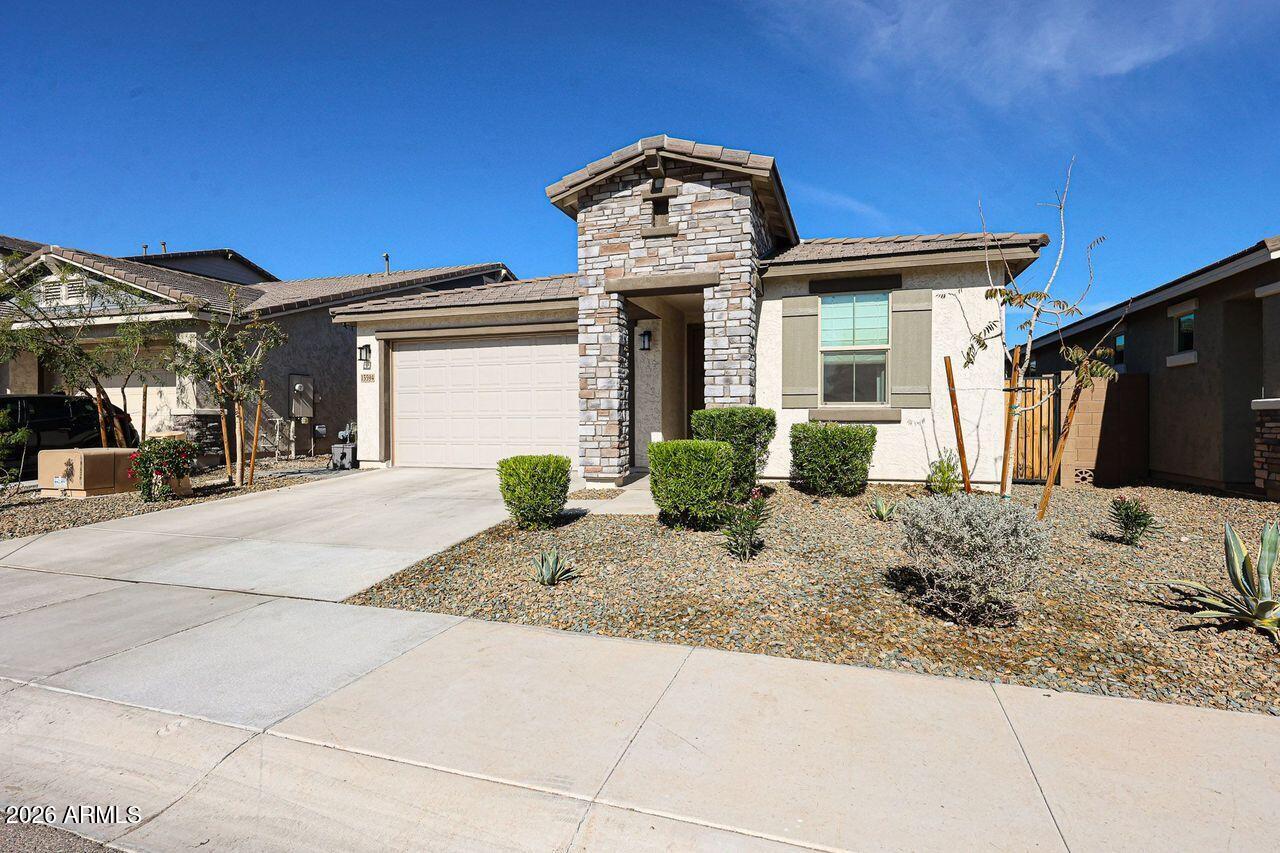13594 W SHIFTING SANDS Drive, Peoria, AZ 85383
