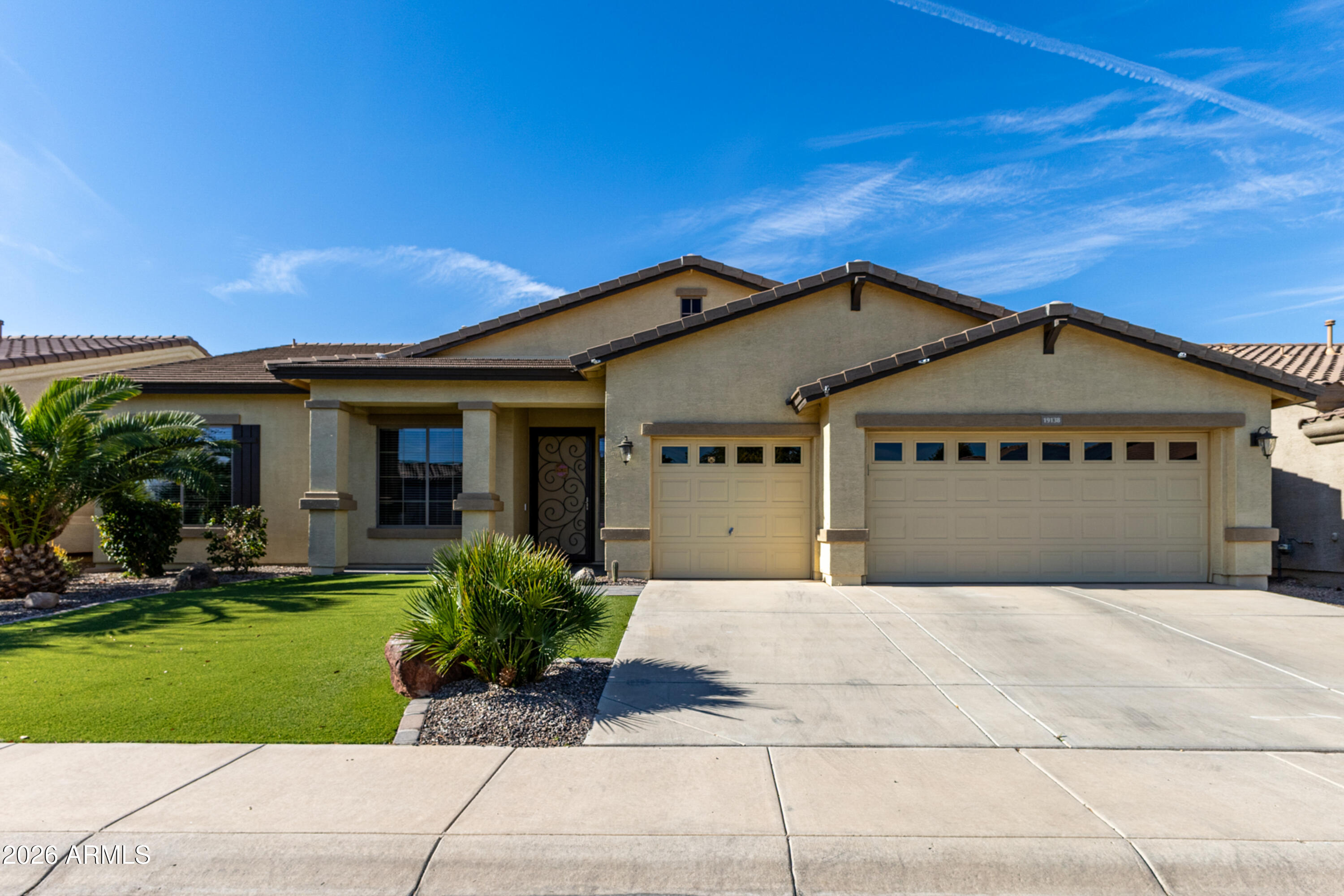 19138 N STONEGATE Road, Maricopa, AZ 85138 — Photo 1 of 44