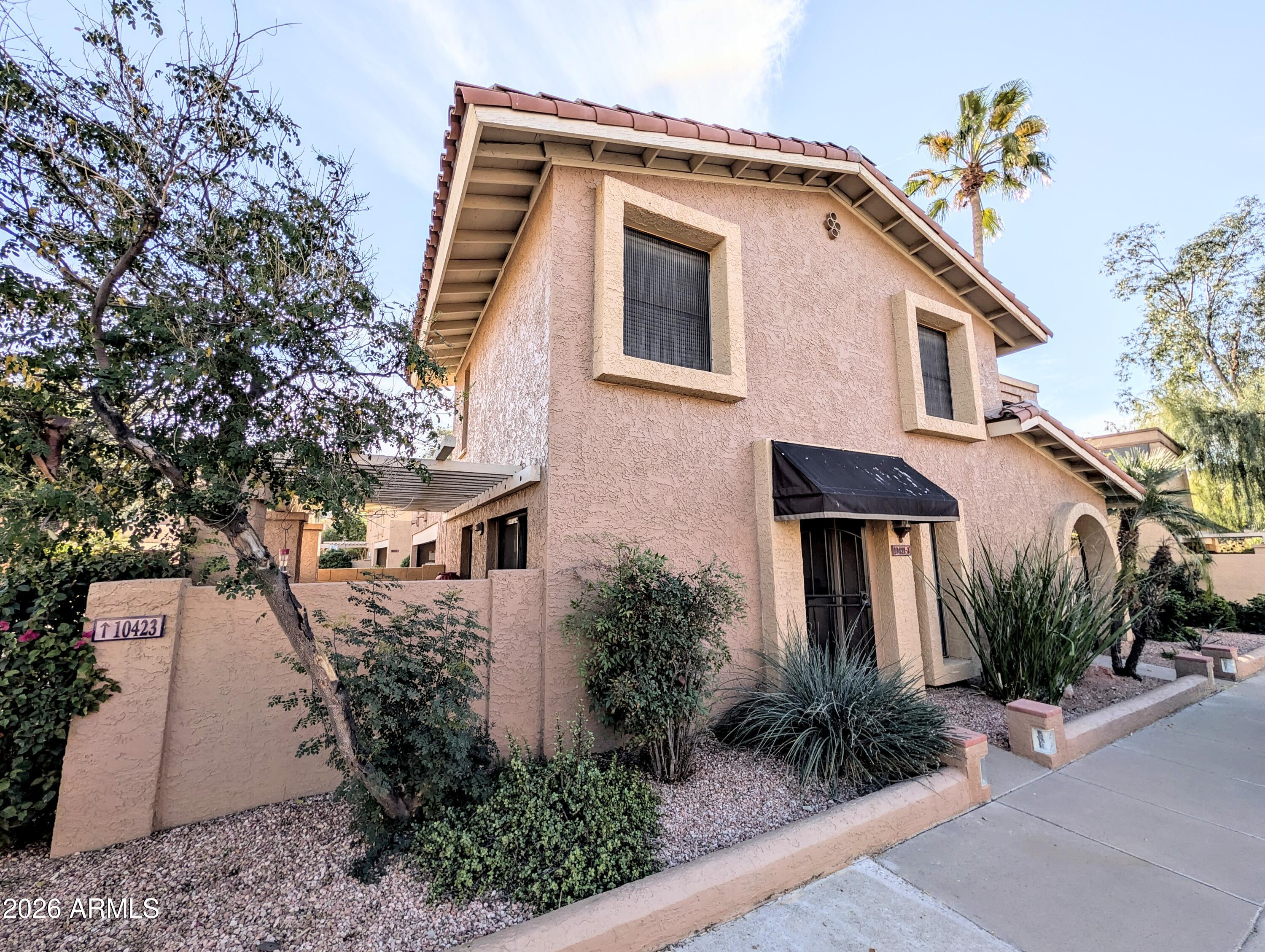 10421 N 11TH Street N 3, Phoenix, AZ 85020 — Photo 1 of 44