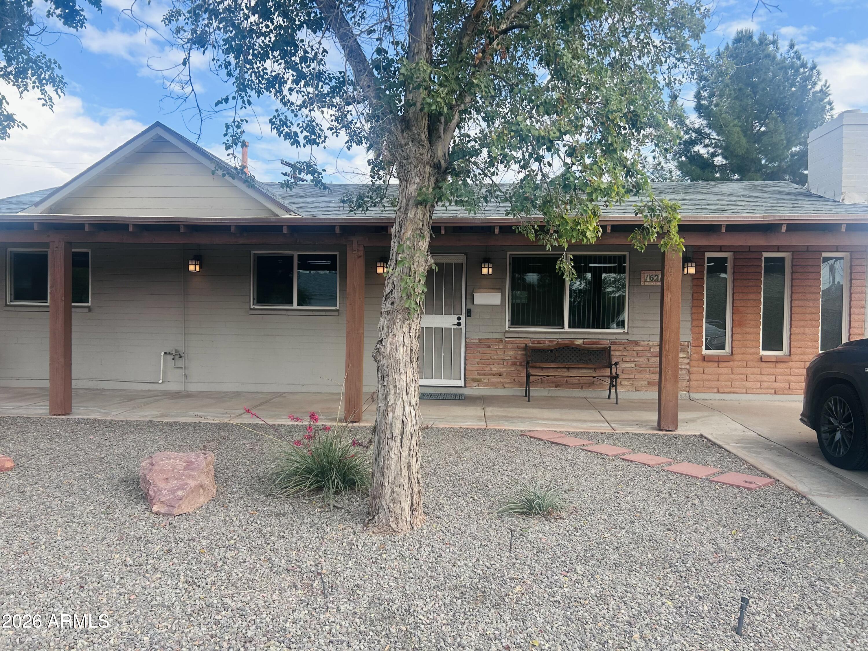 1621 S MARILYN ANN Drive, Tempe, AZ 85281