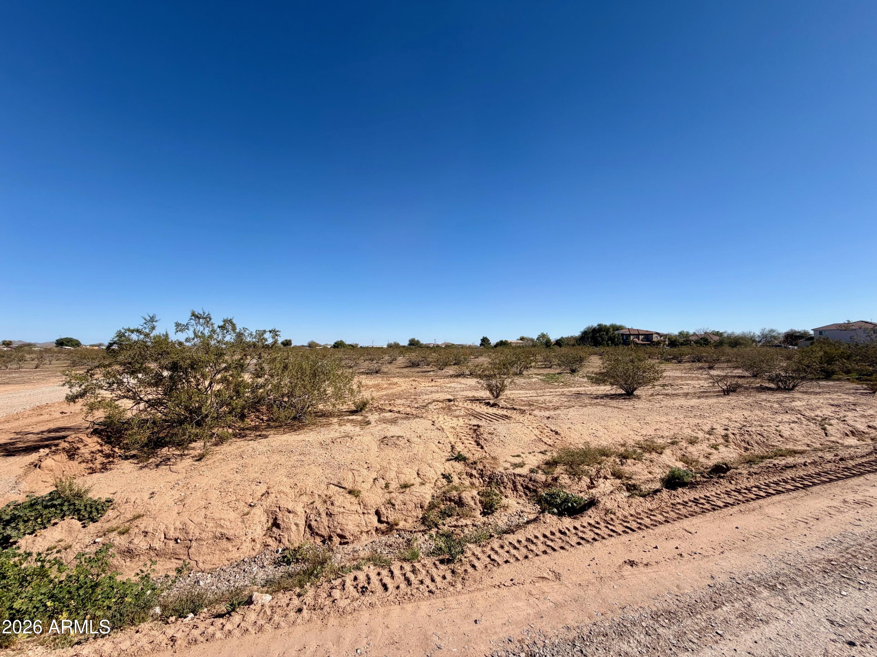 207XX N 205th (503-47-132) Avenue 1.128 Acre, Wittmann, AZ 85361