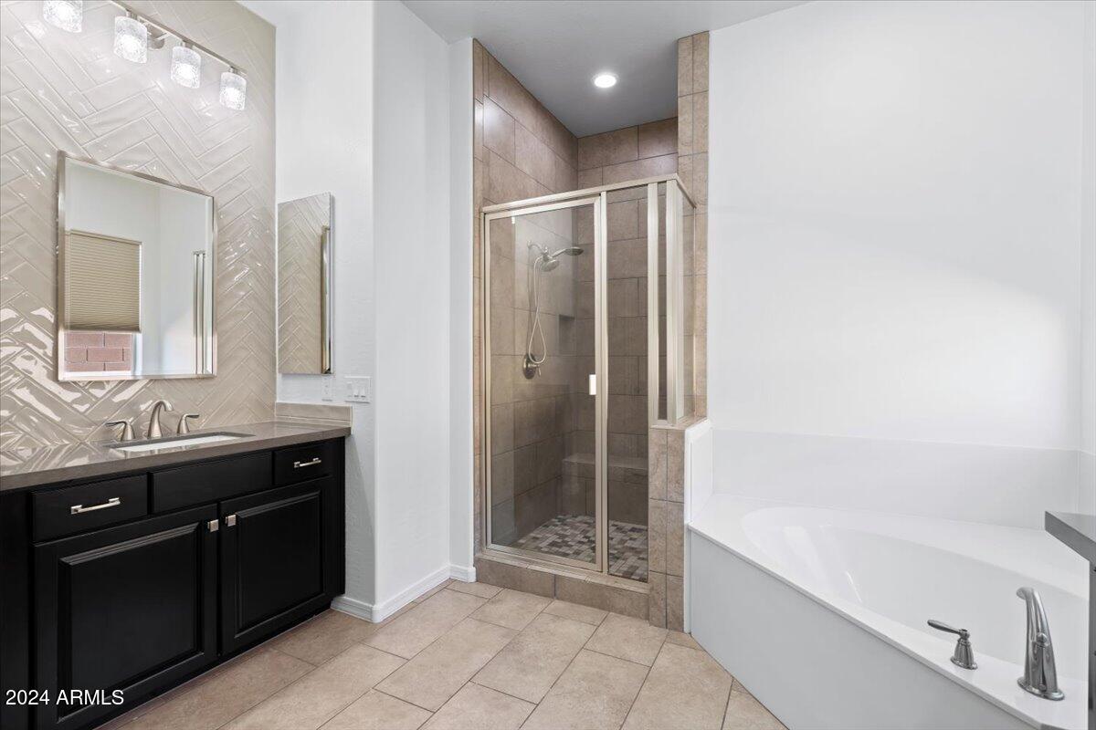Thumbnail 25