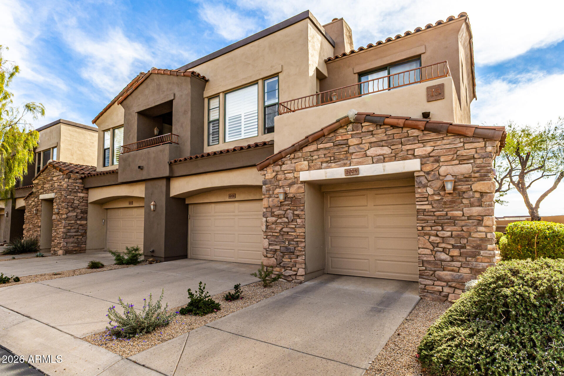19550 N GRAYHAWK Drive 1074, Scottsdale, AZ 85255
