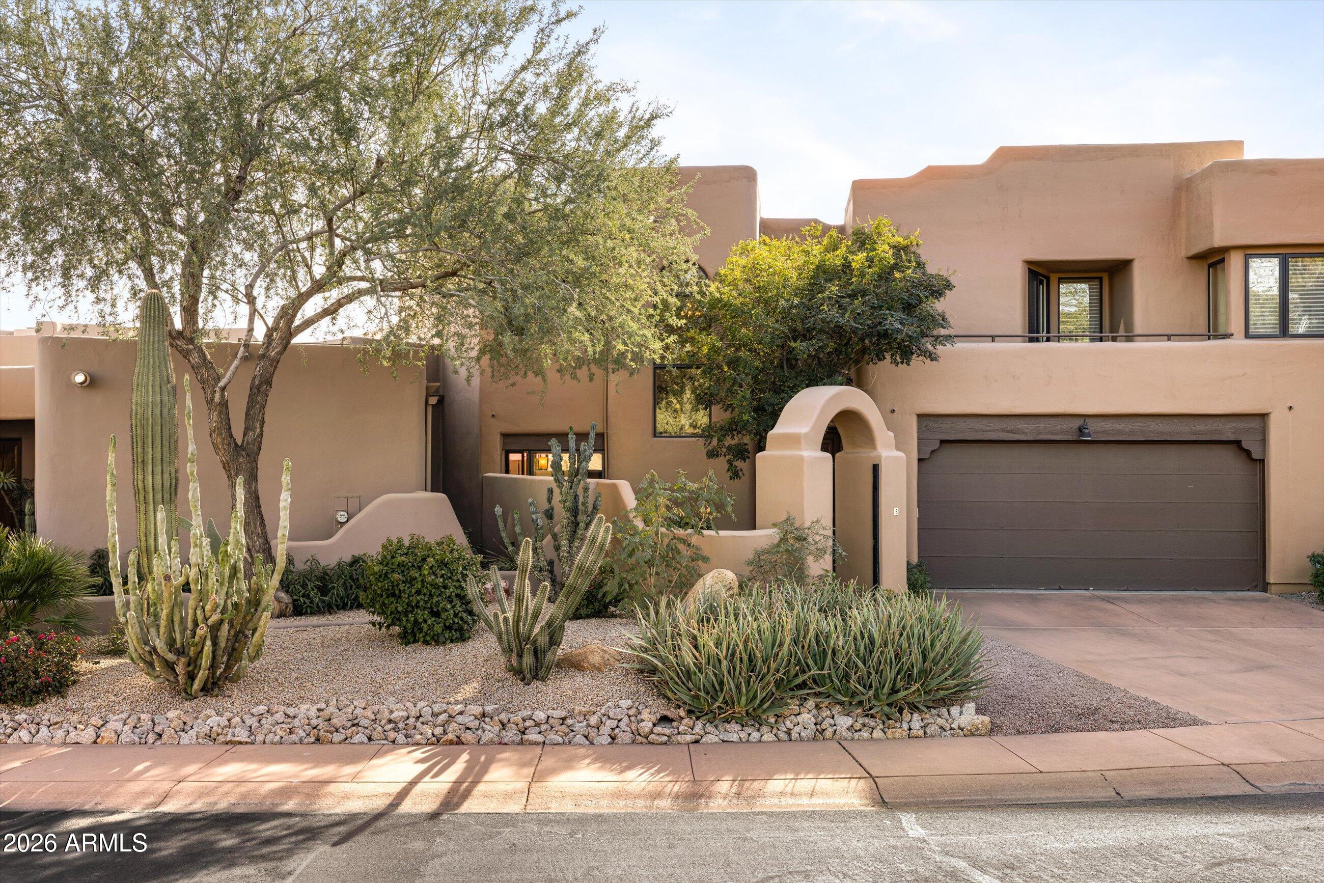 6711 E CAMELBACK Road 3, Scottsdale, AZ 85251 — Photo 1 of 32