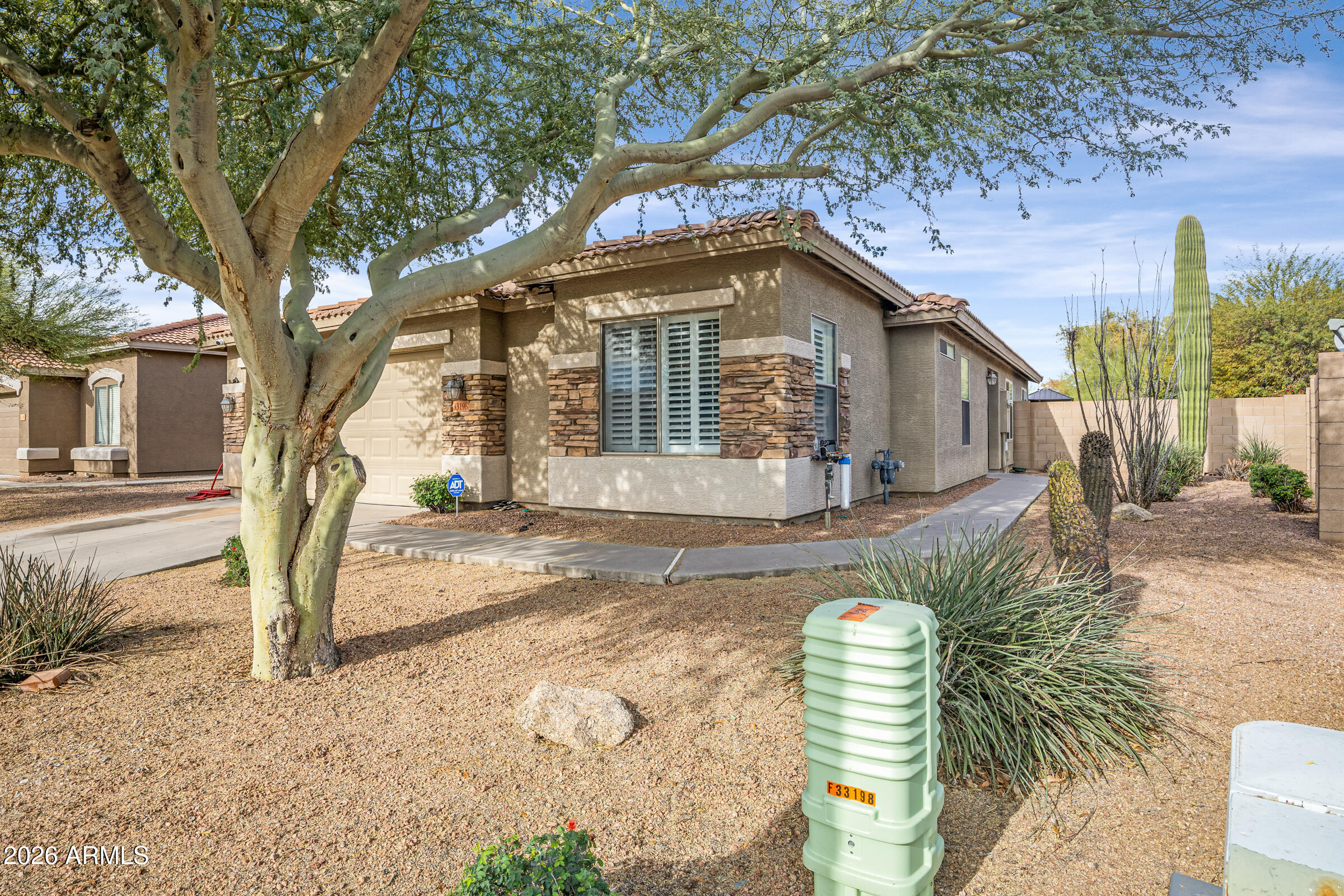 33198 N CAT HILLS Avenue, San Tan Valley, AZ 85144 — Photo 1 of 34