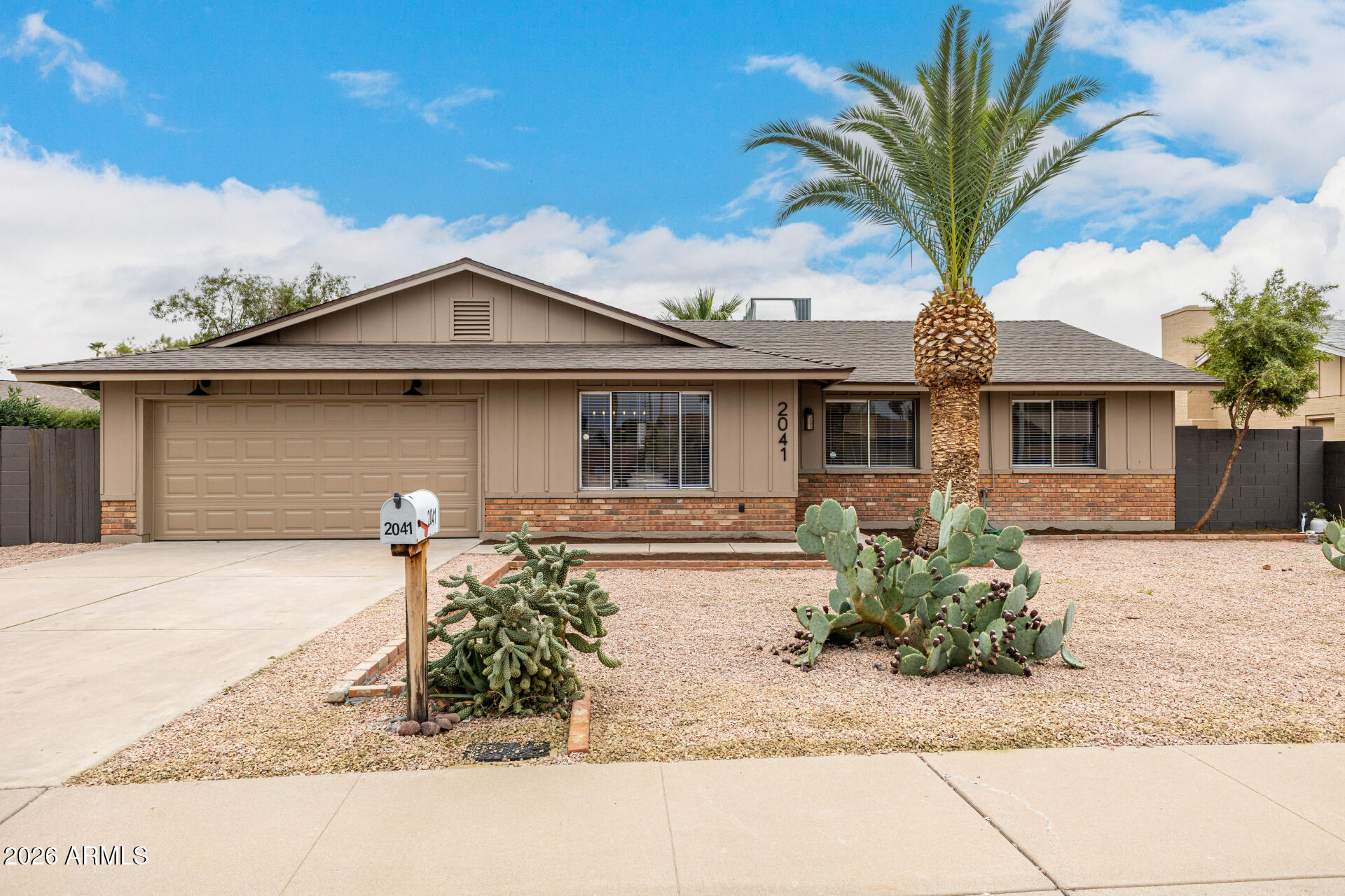 2041 E RADCLIFFE Drive, Tempe, AZ 85283 — Photo 1 of 34