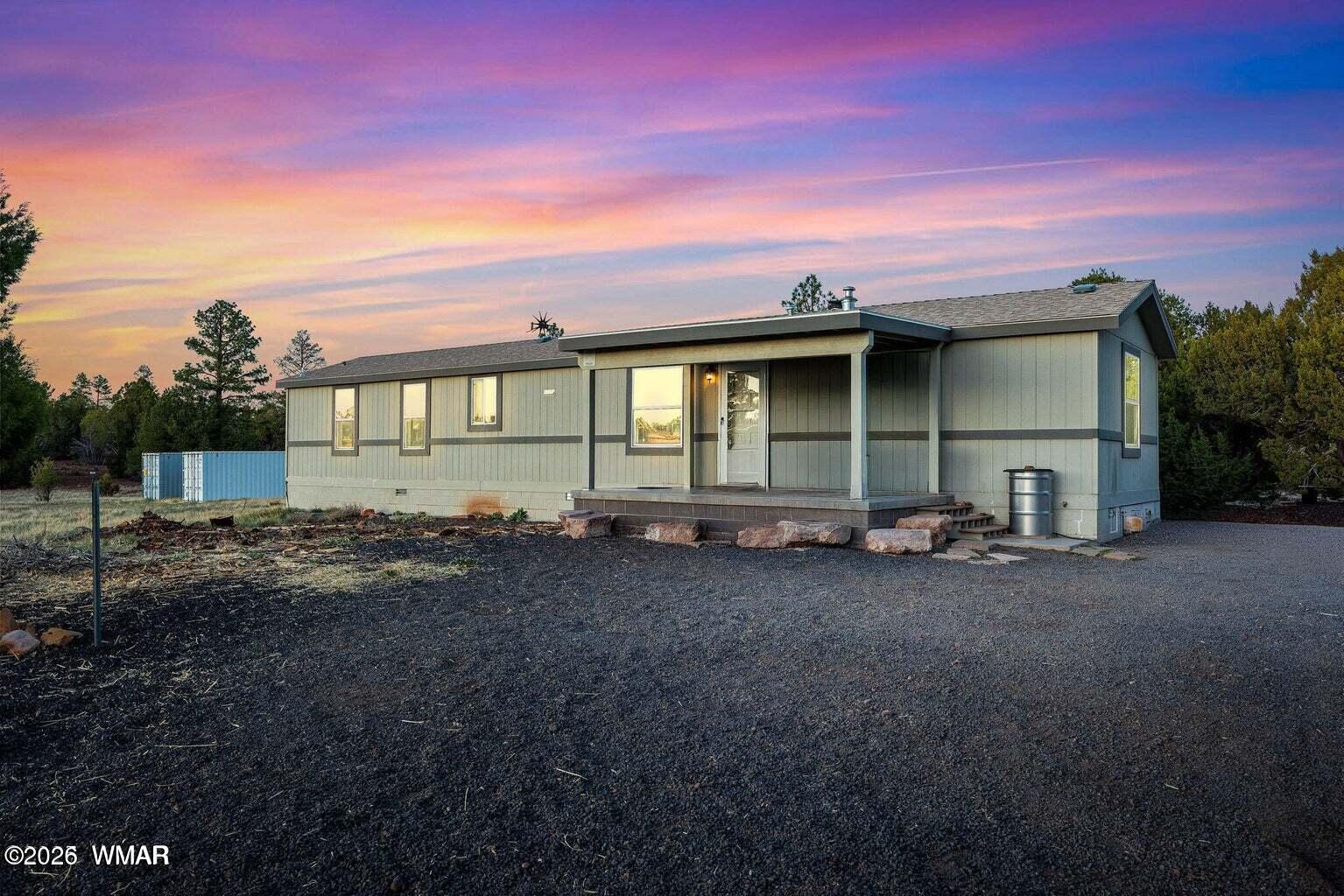 4096 Lonely Pine Lane, Overgaard, AZ 85933