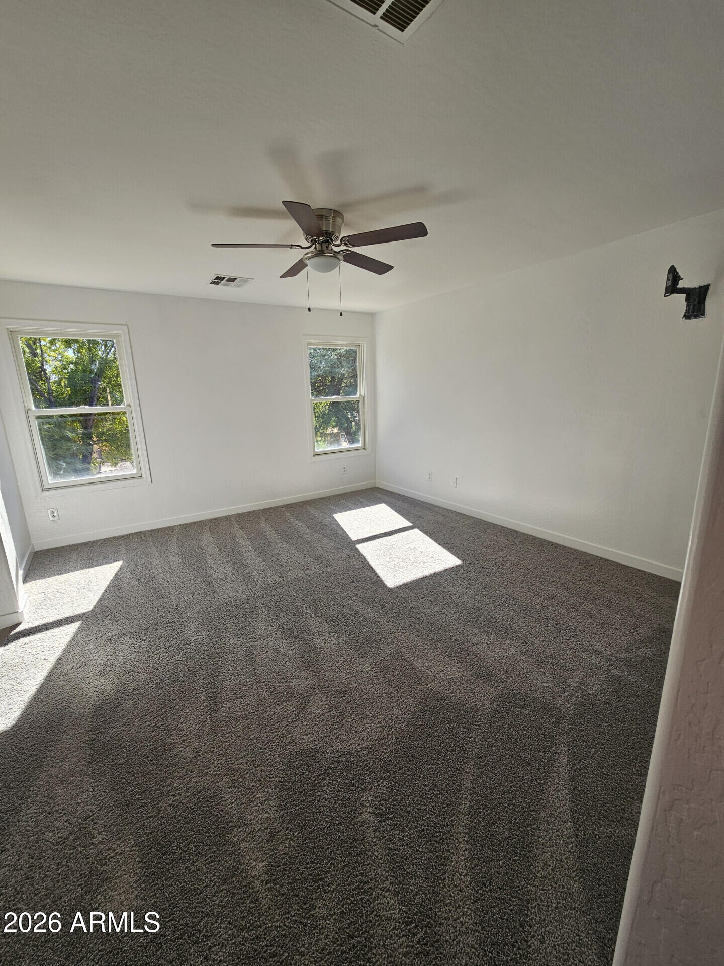 Thumbnail 19