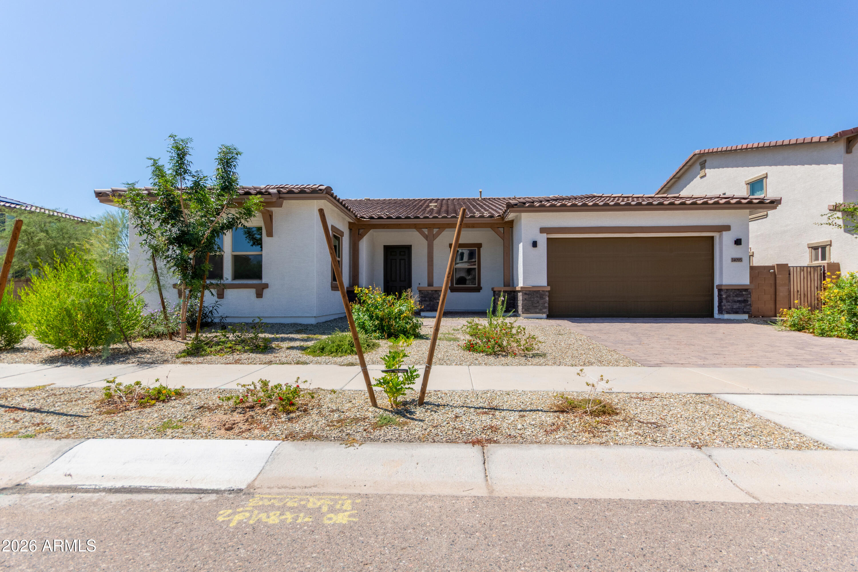 14095 W CRABAPPLE Drive, Surprise, AZ 85387