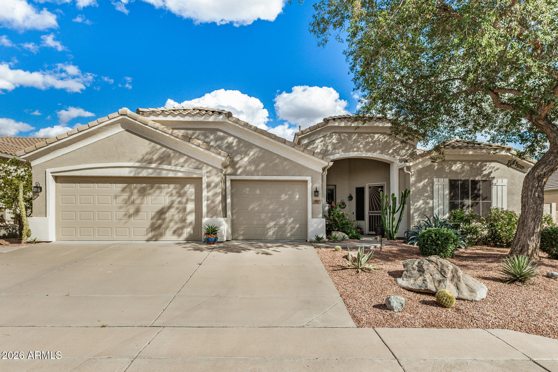 1527 N STEELE, Mesa, AZ 85207