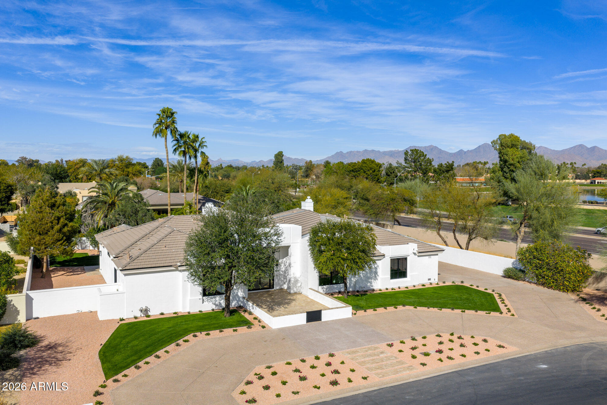 7180 E BELMONT Avenue, Paradise Valley, AZ 85253