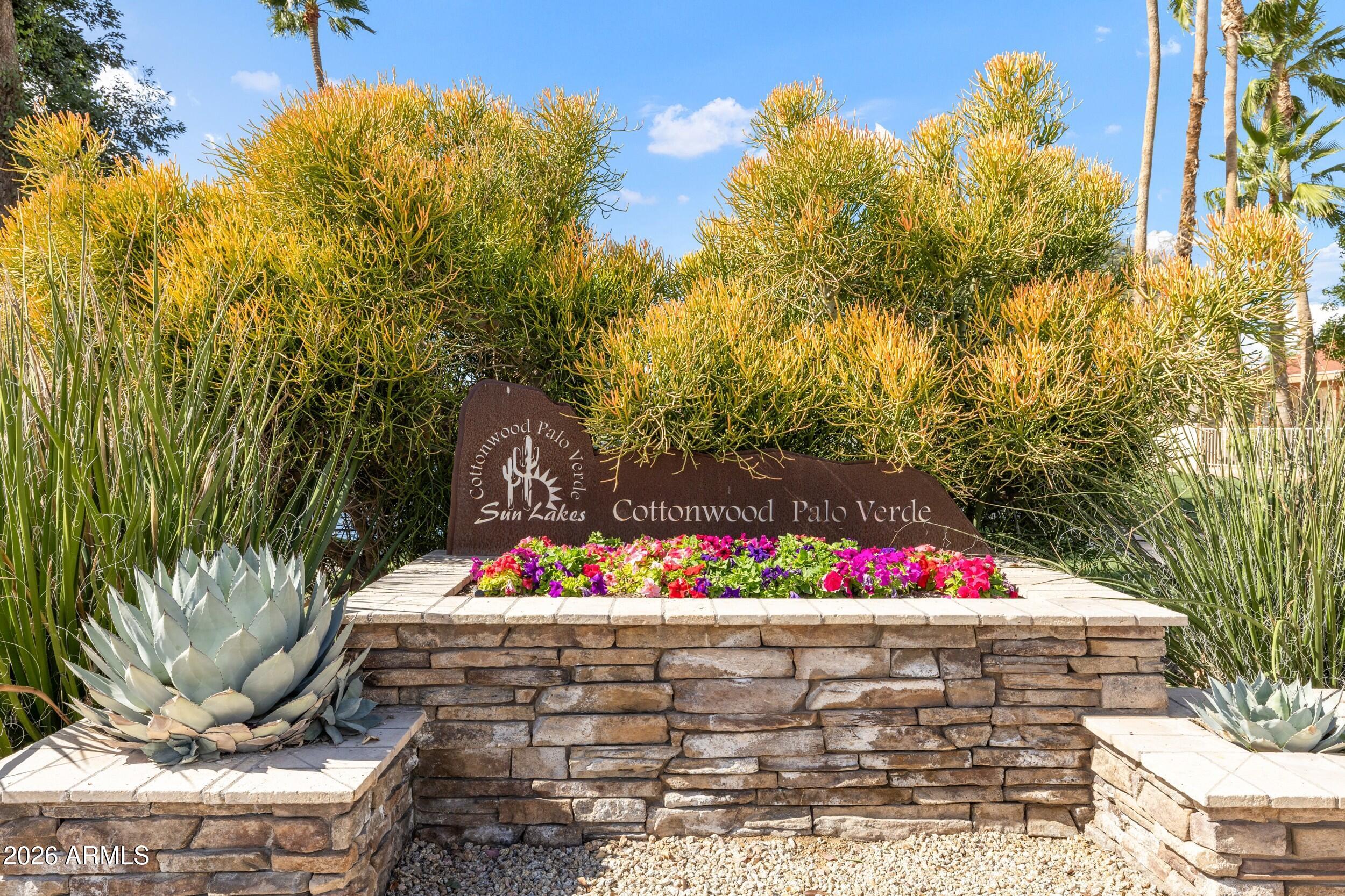 26409 S SADDLETREE Drive, Sun Lakes, AZ 85248