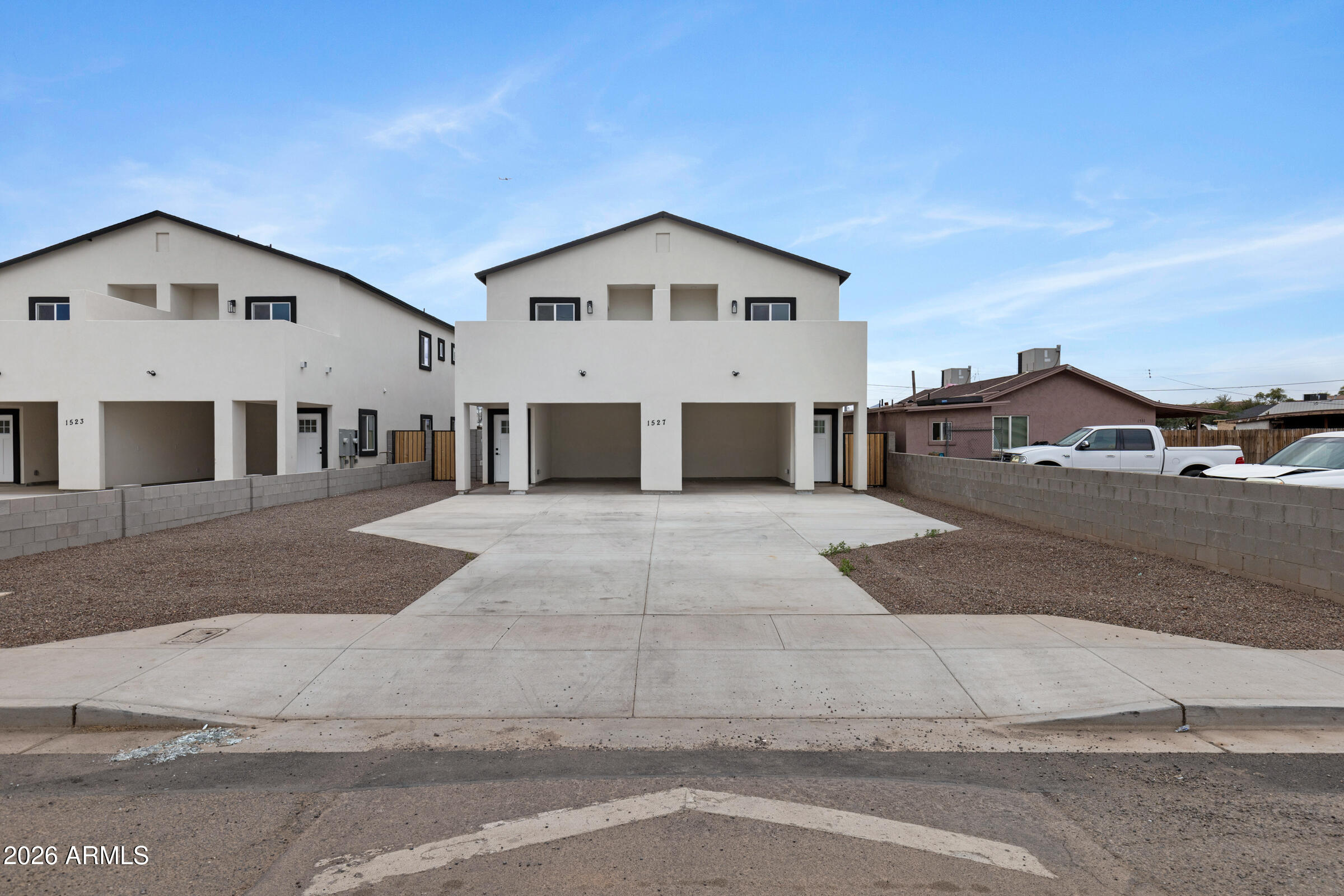 1527 W HADLEY Street, Phoenix, AZ 85007 — Photo 1 of 28